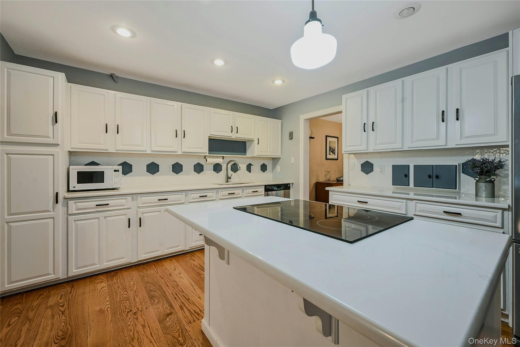 50 Hillcrest Avenue, Port Jefferson, NY 11777