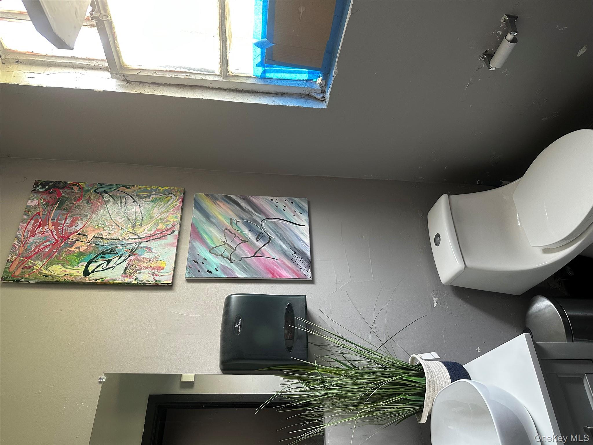 1615 Grand Ave, Baldwin, NY 11510