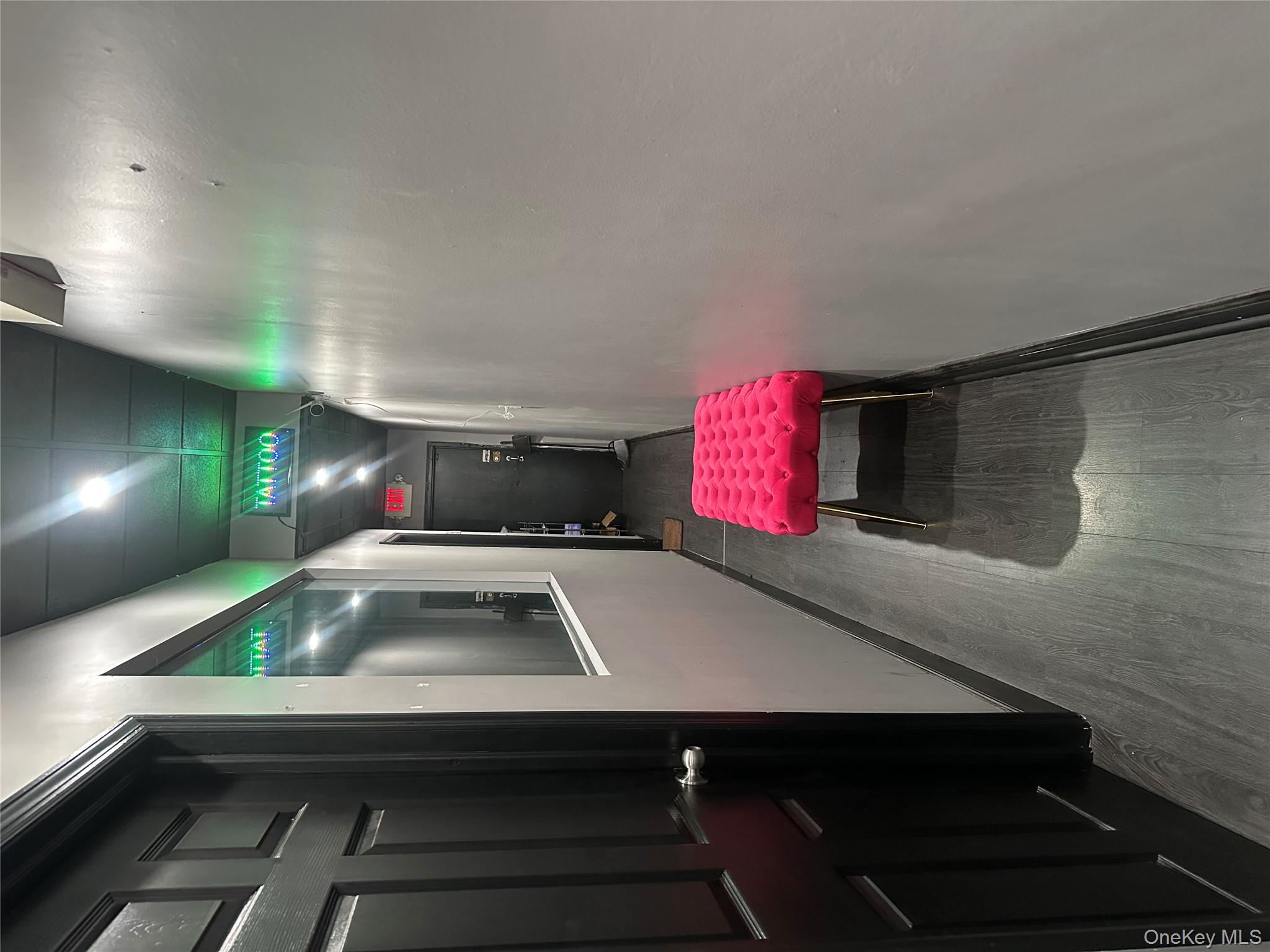 1615 Grand Ave, Baldwin, NY 11510