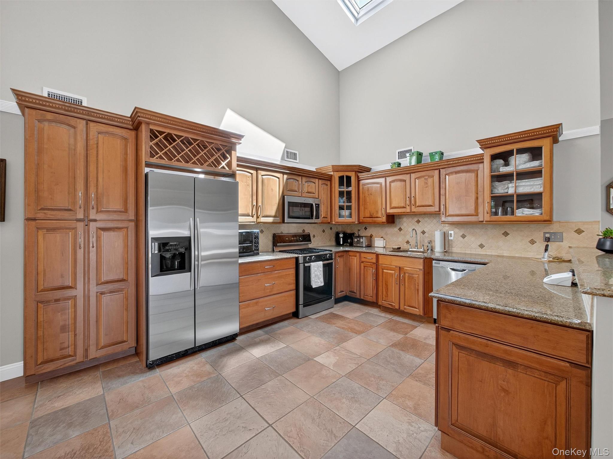 147 Schweizer Lane, Bardonia, NY 10954