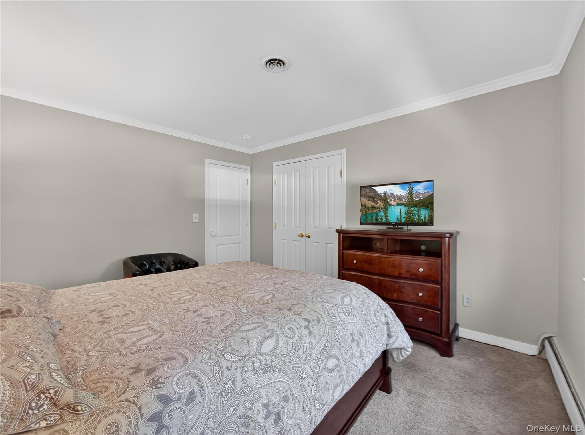 147 Schweizer Lane, Bardonia, NY 10954