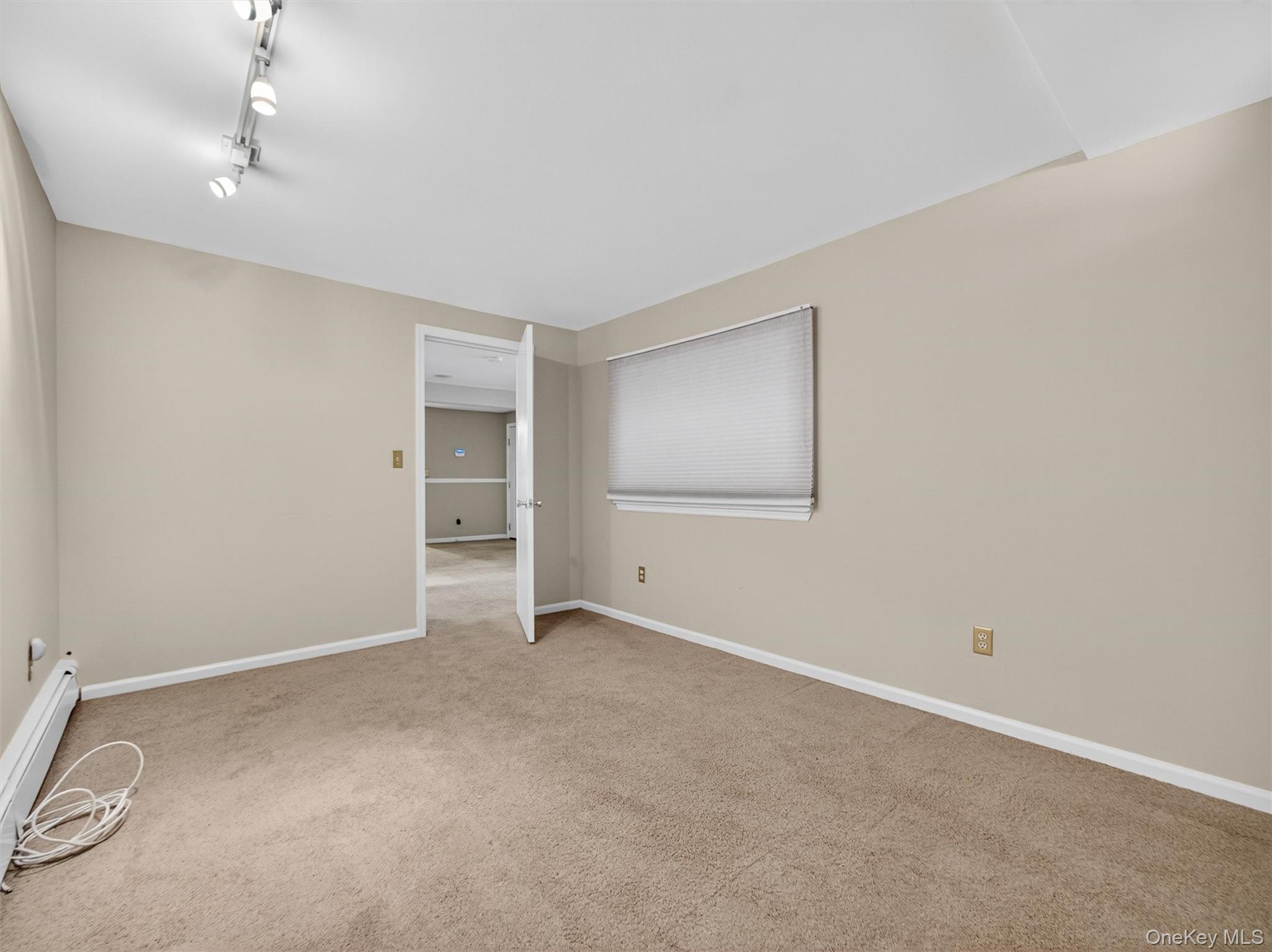 147 Schweizer Lane, Bardonia, NY 10954