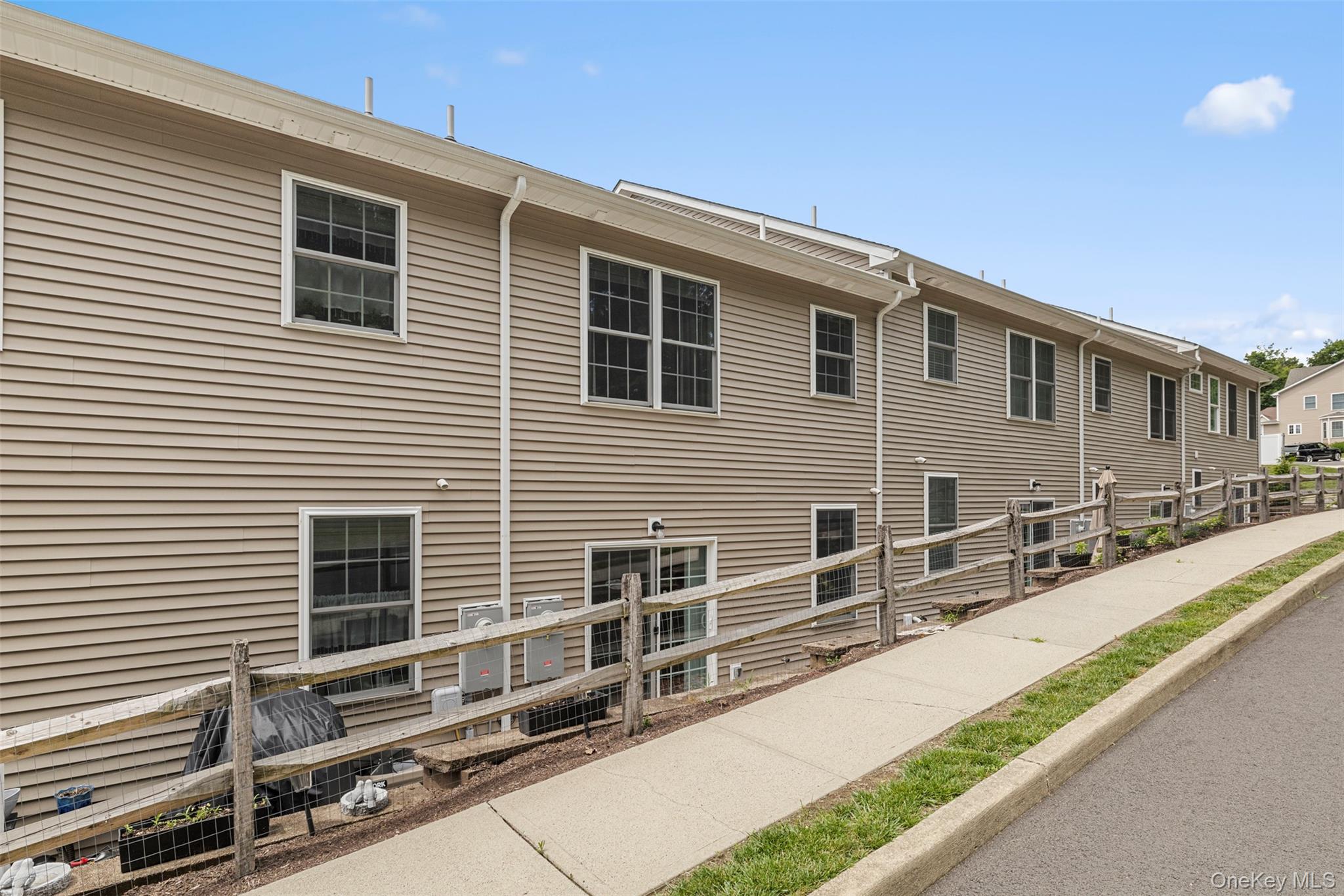 28 Pinto Road W, Middletown, NY 10941