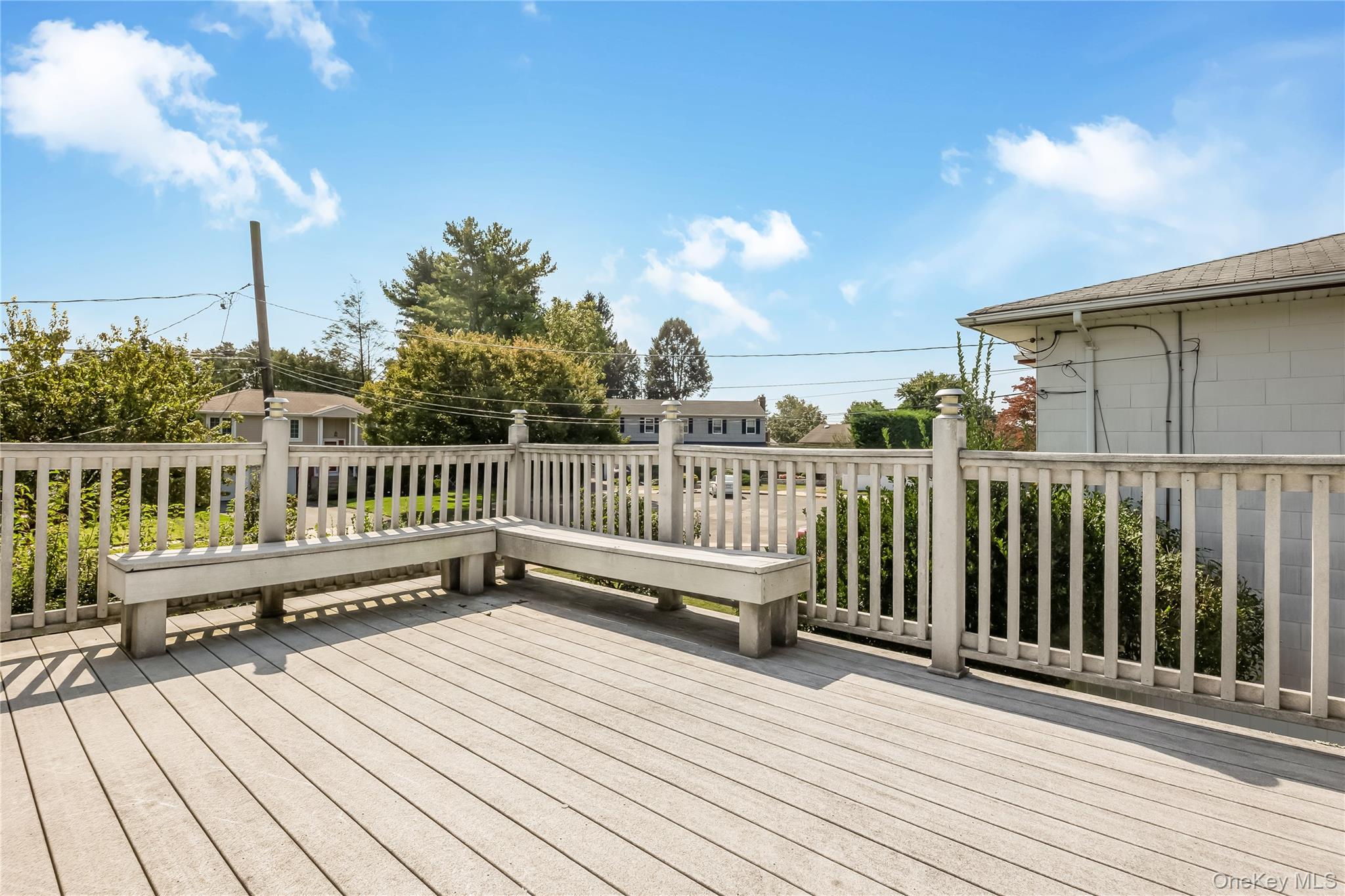 27 Belmont Avenue, Plainview, NY 11803