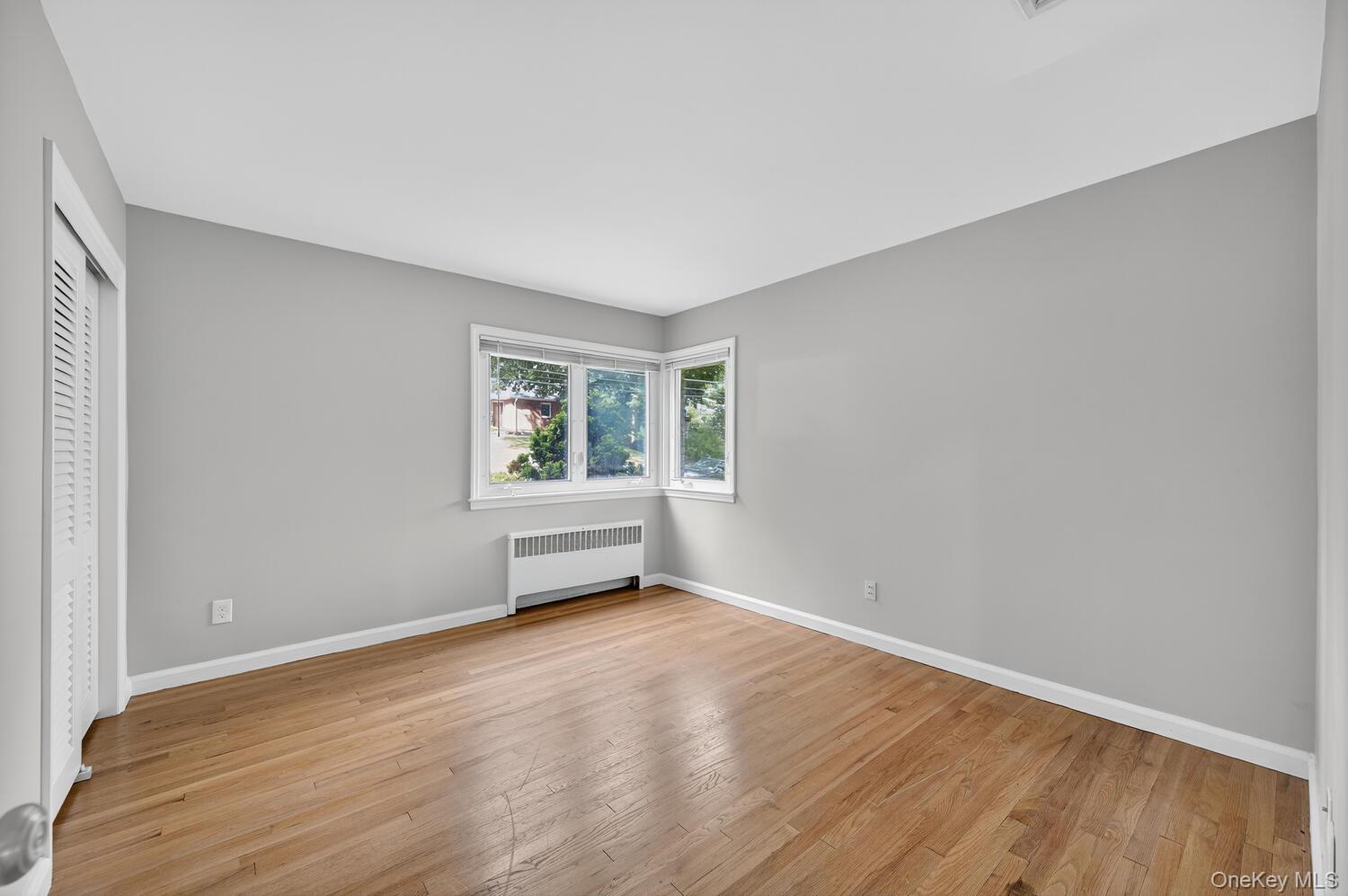 12 Griffith Lane, Huntington, NY 11743