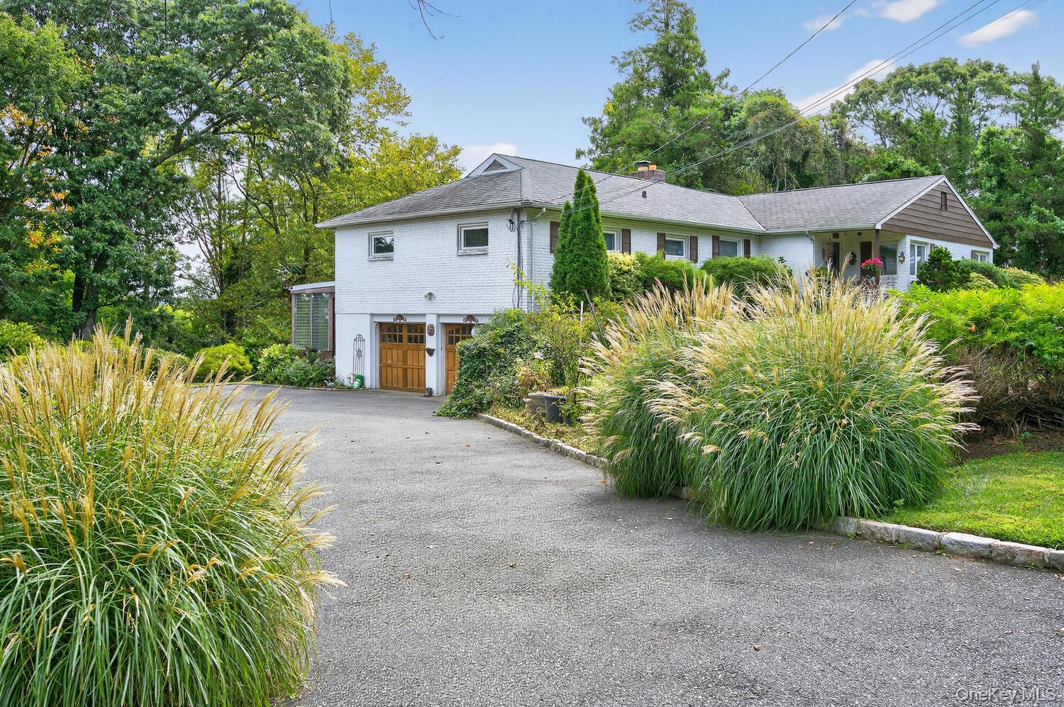 12 Griffith Lane, Huntington, NY 11743