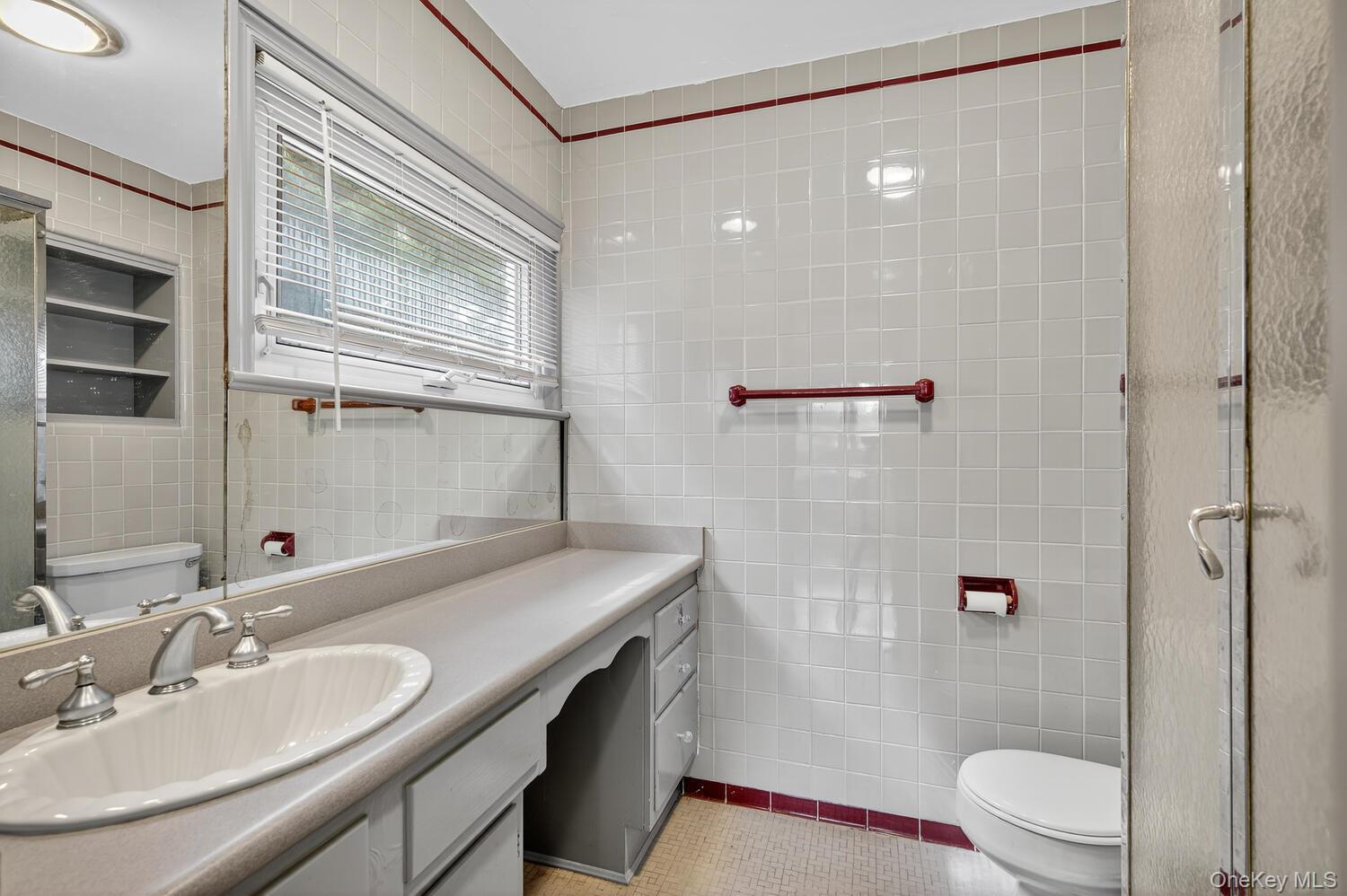 12 Griffith Lane, Huntington, NY 11743