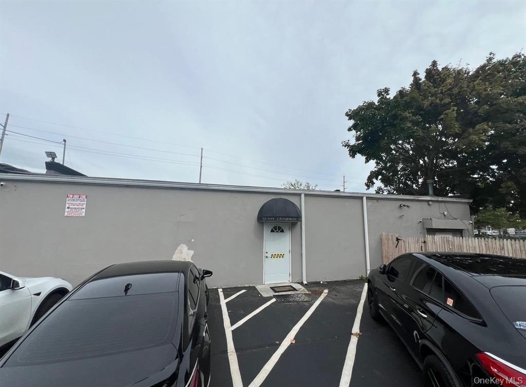 1026-1026A Little East Neck Road, West Babylon, NY 11704