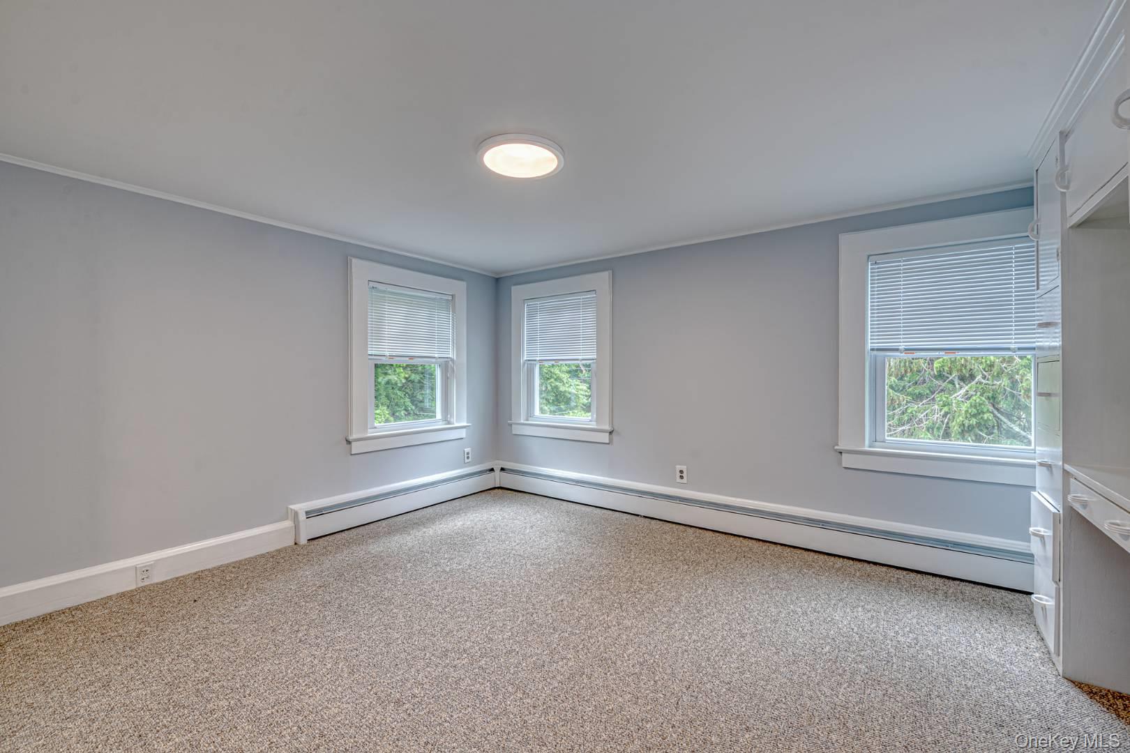 103 Montauk Highway, Quogue, NY 11959