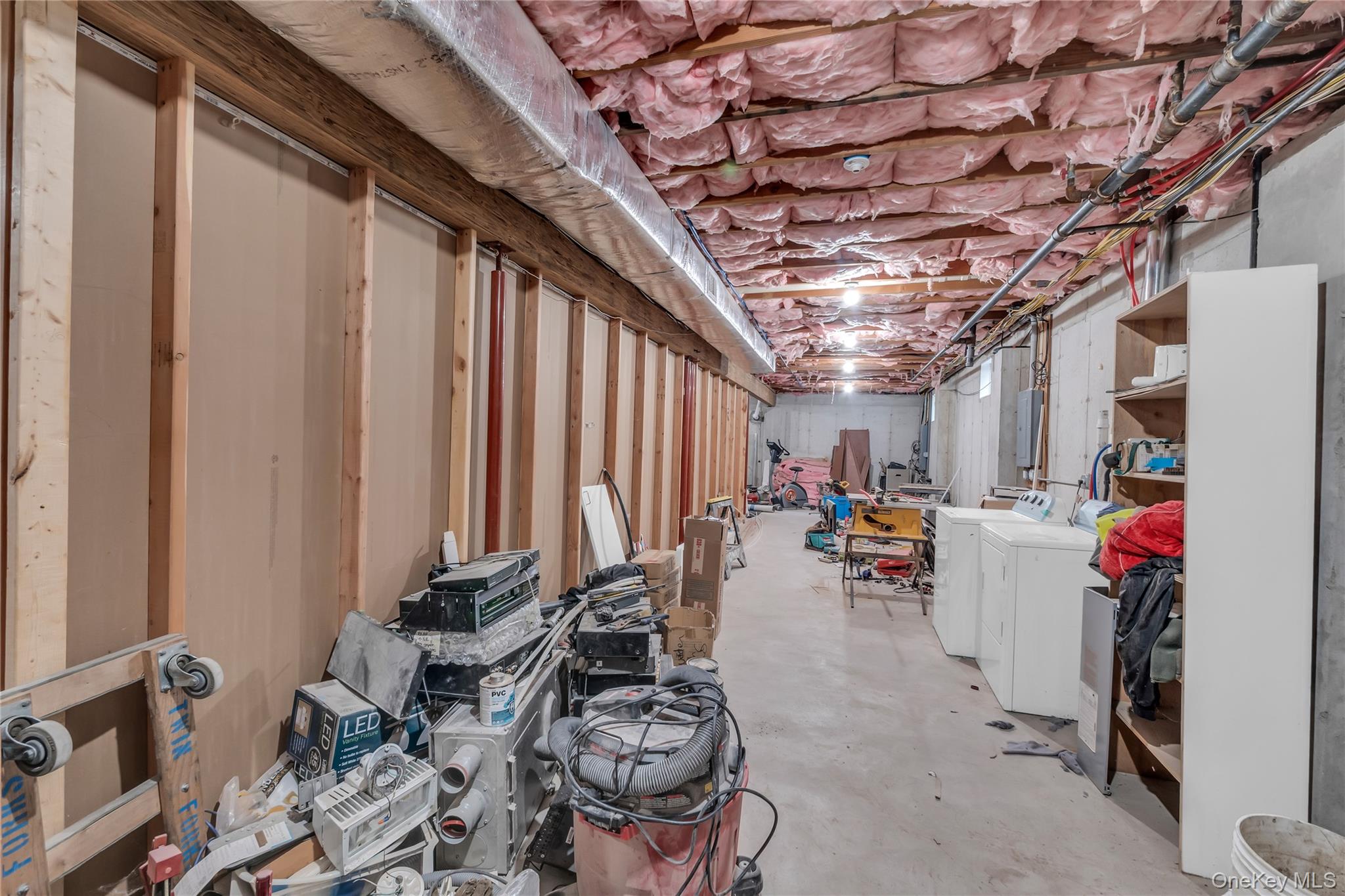 715 Flanders Road, Flanders, NY 11901