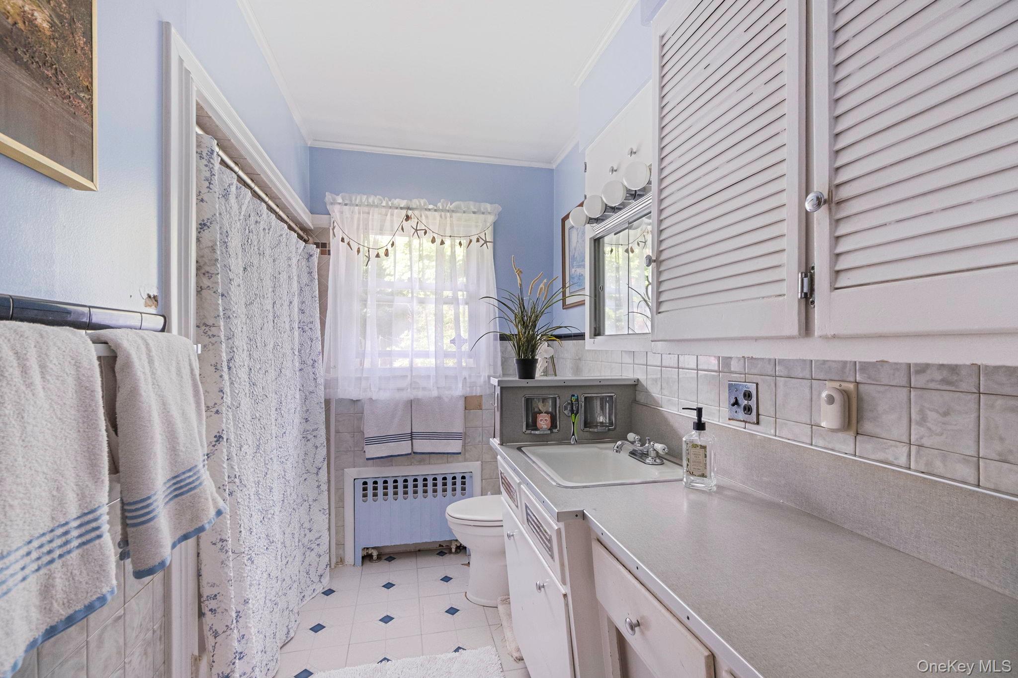 891 Pondview Road, Riverhead, NY 11901