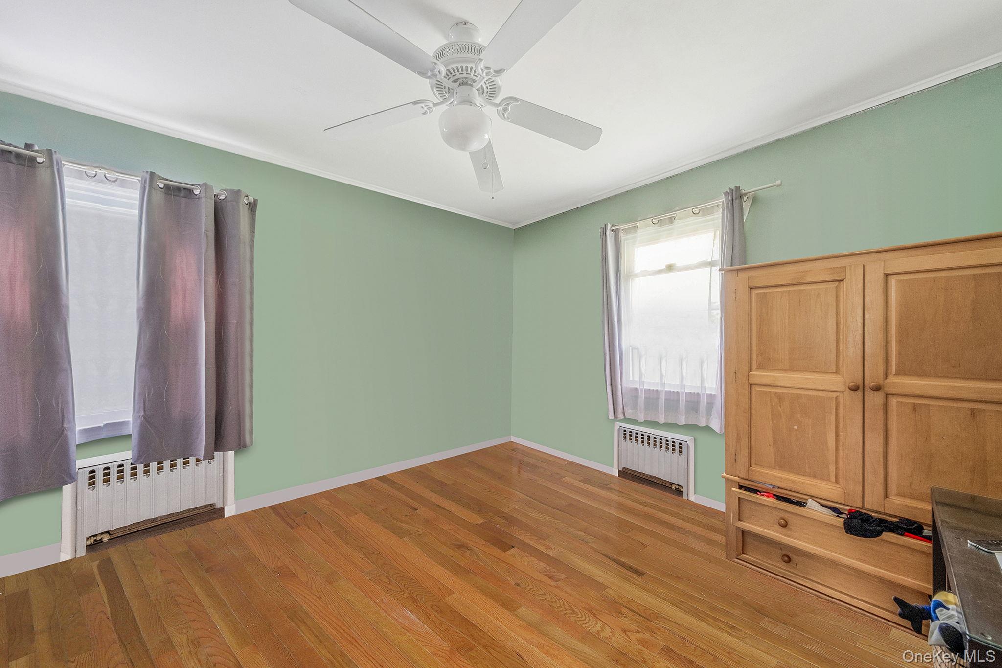 891 Pondview Road, Riverhead, NY 11901