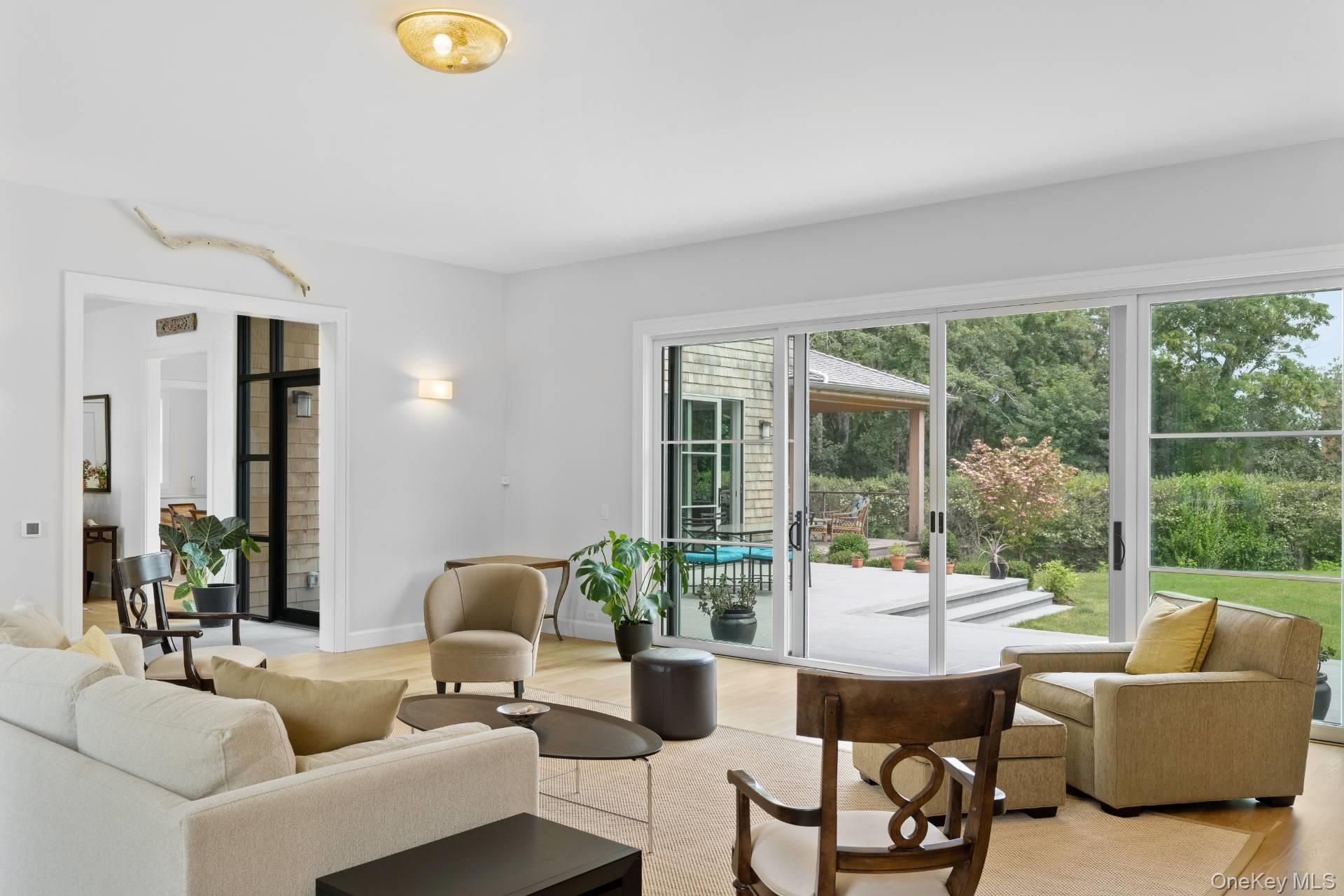 26 Georgian Lane, Water Mill, NY 11976