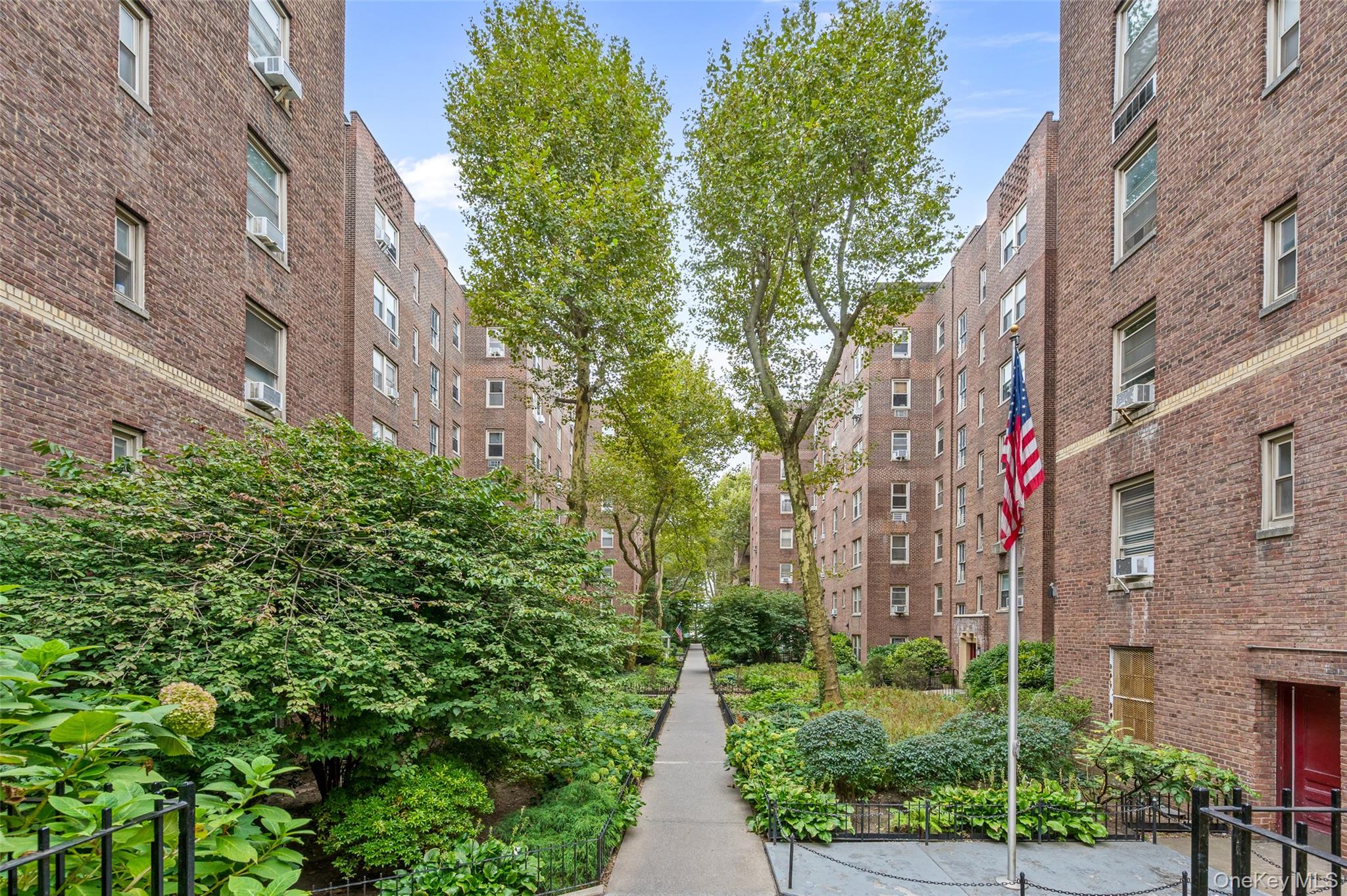 48-19 43rd Street # 4D, Sunnyside, NY 11377