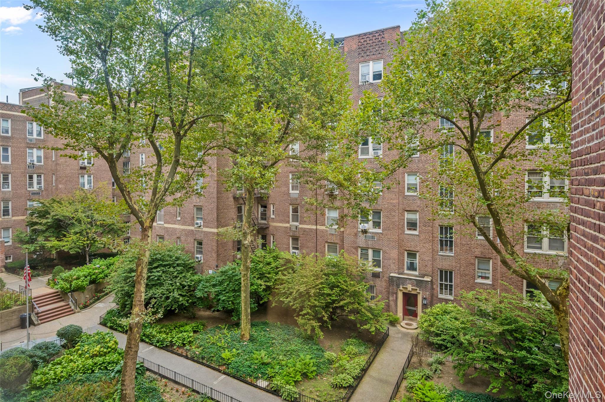 48-19 43rd Street # 4D, Sunnyside, NY 11377