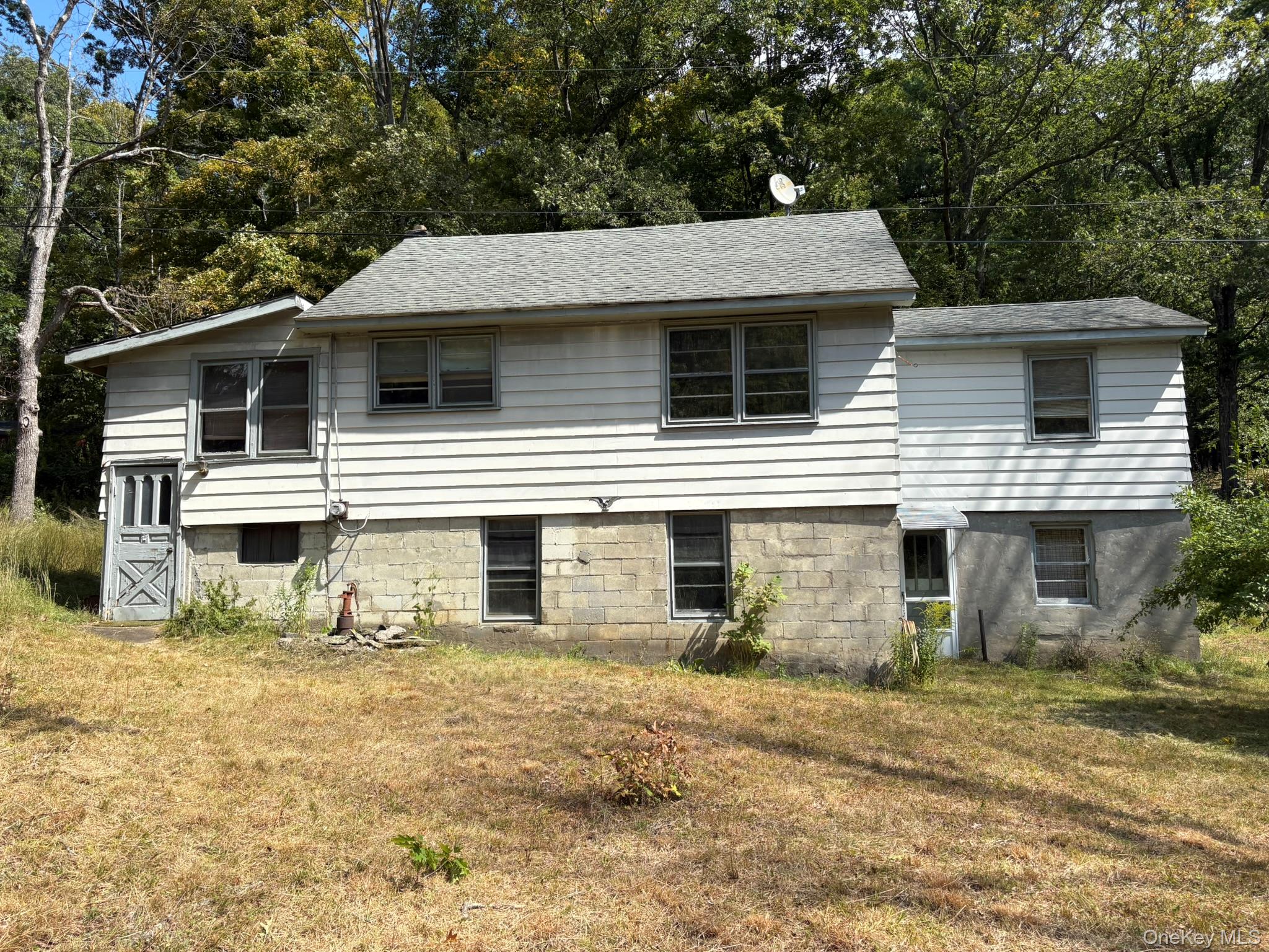 42 E Pond Lilly Road, Ancram, NY 12502