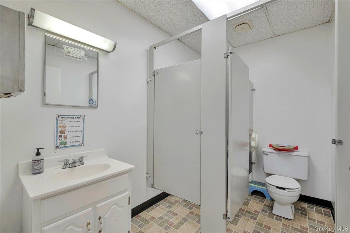 4 Glenna Drive, Carmel, NY 10512