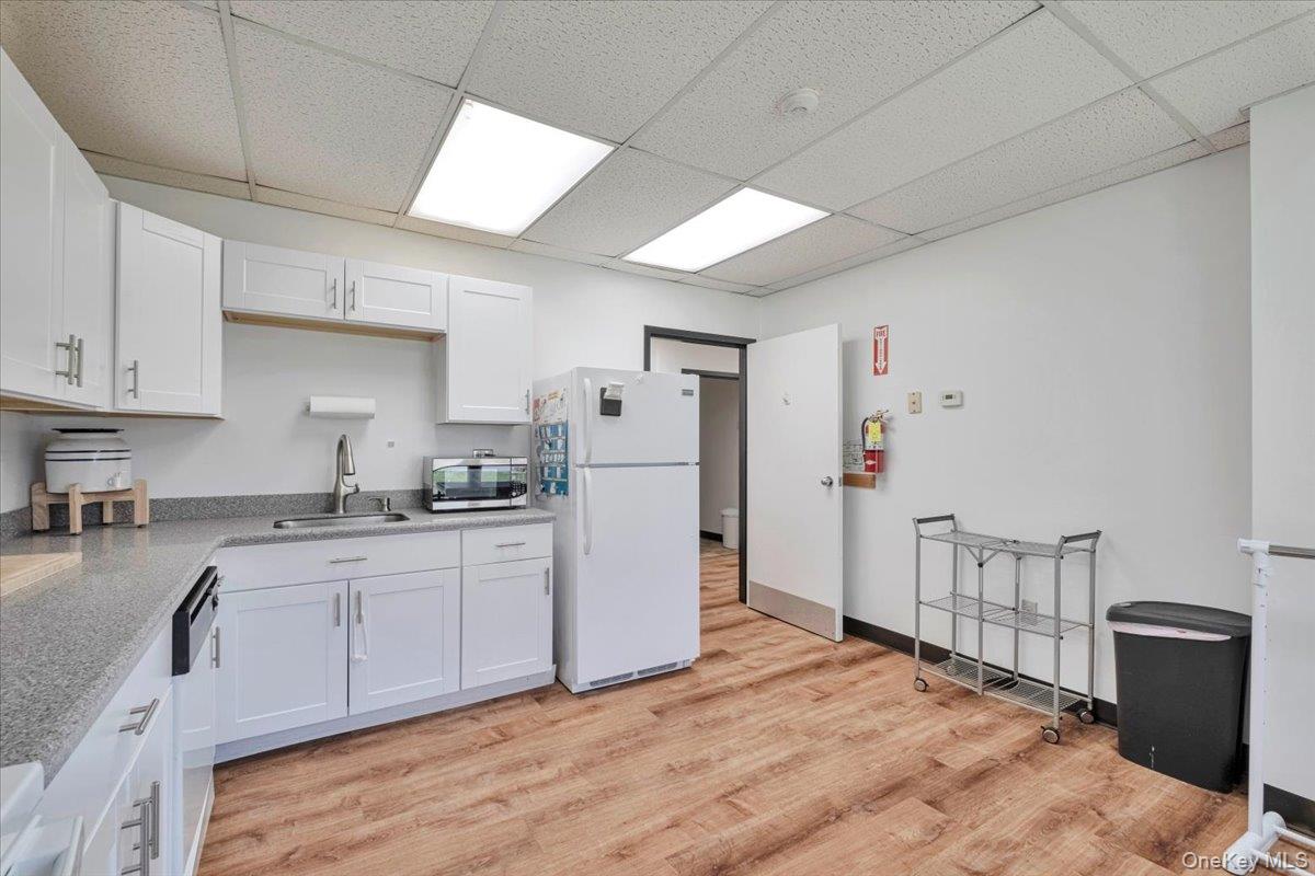 4 Glenna Drive, Carmel, NY 10512