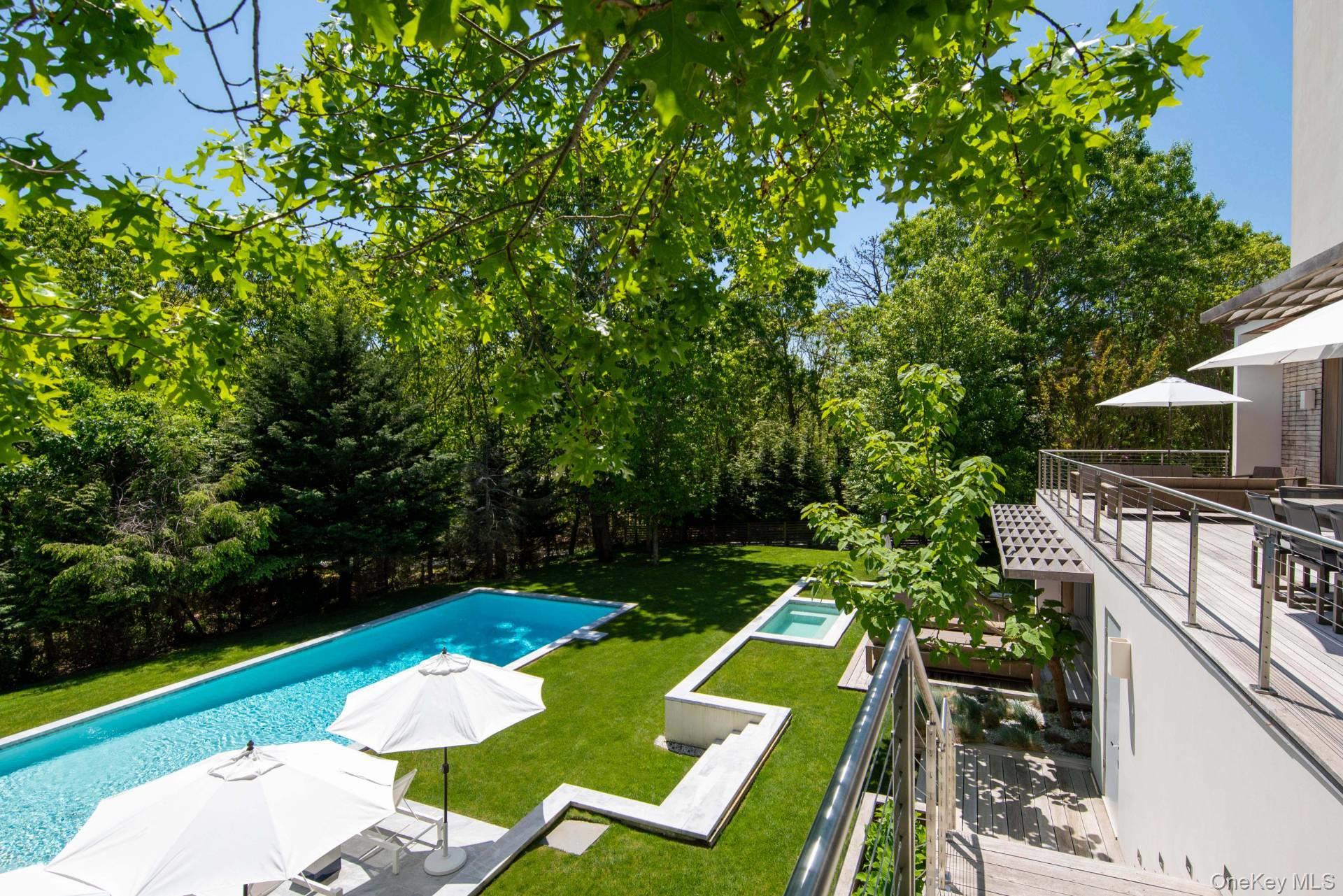 94 Tanager Lane, Water Mill, NY 11976