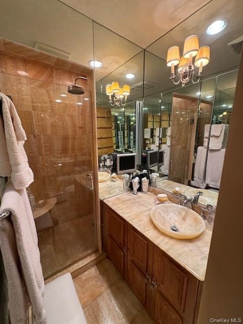 15 Dianas Circle, Roslyn Estates, NY 11576