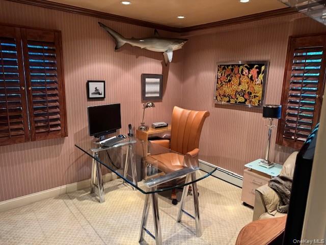 15 Dianas Circle, Roslyn Estates, NY 11576