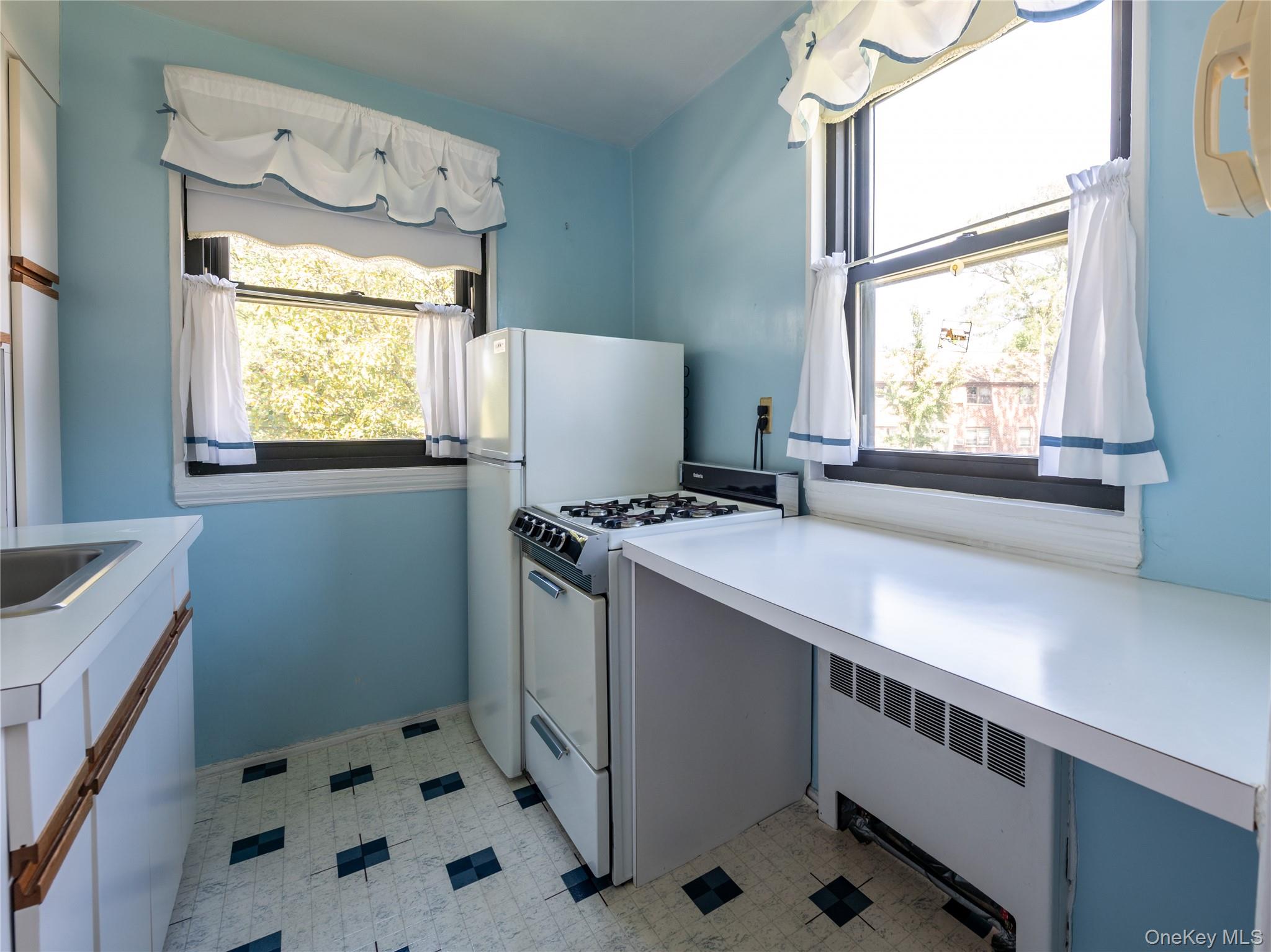 244-16 57 Drive # 2nd Floor, Douglaston, NY 11362