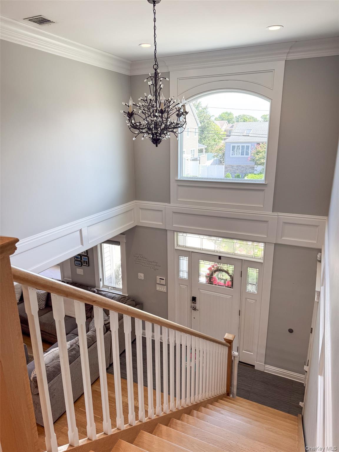 2370 Narraganset Avenue, Seaford, NY 11783