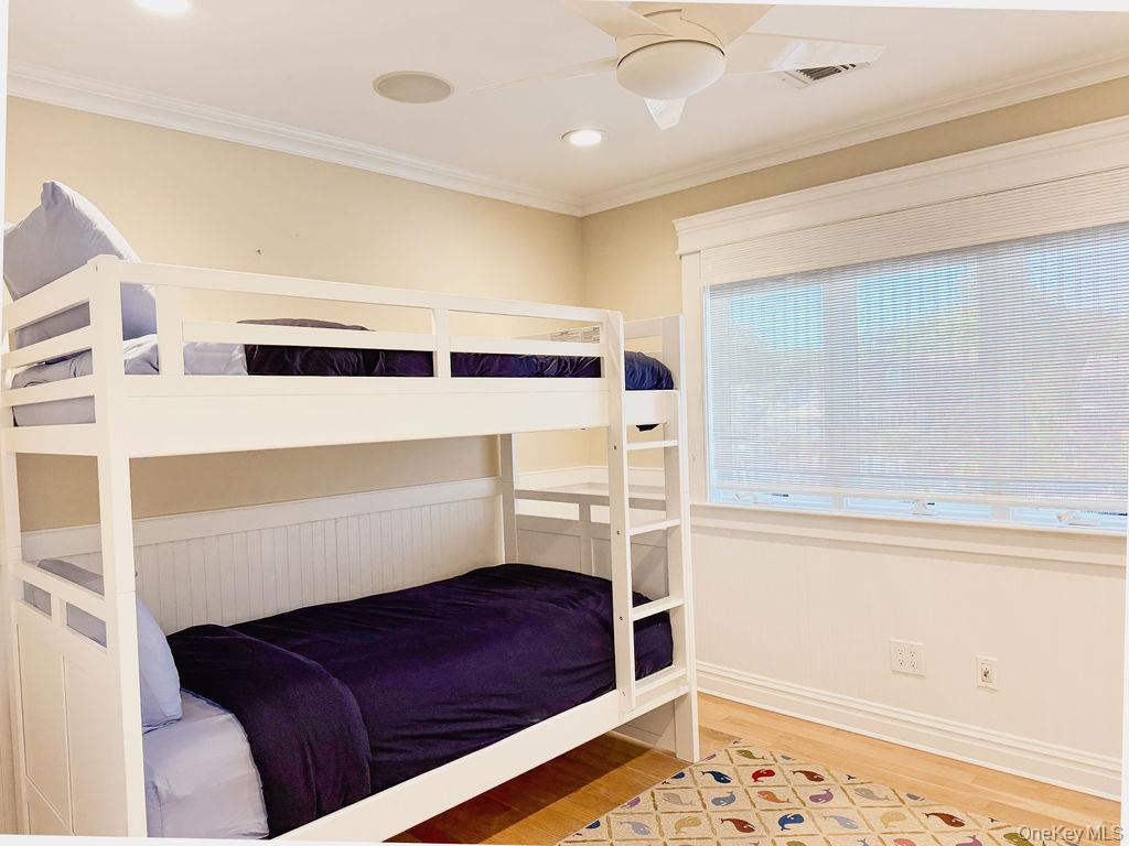 2370 Narraganset Avenue, Seaford, NY 11783