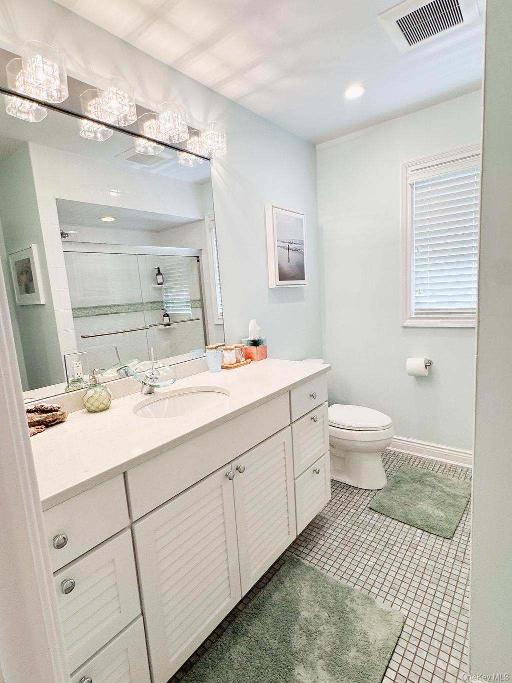 2370 Narraganset Avenue, Seaford, NY 11783