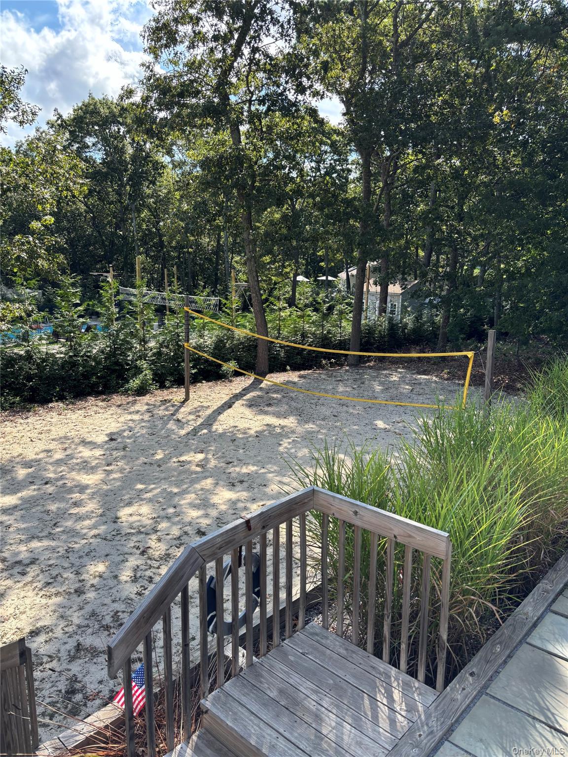 27 Newtown Court, Hampton Bays, NY 11946