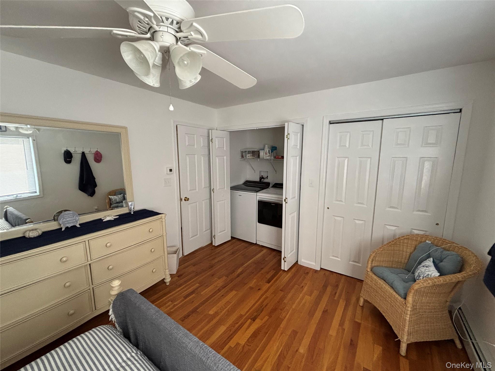 27 Newtown Court, Hampton Bays, NY 11946