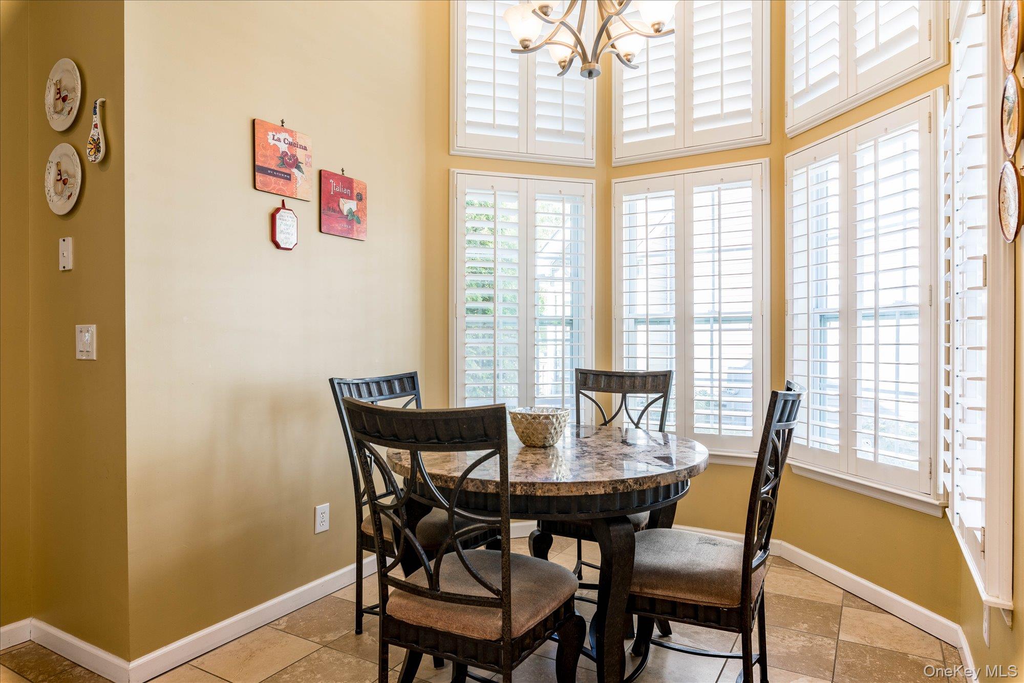 43 Halley Lane, Miller Place, NY 11764