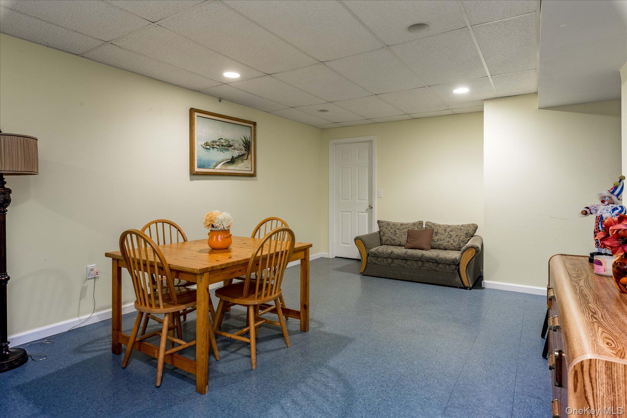 43 Halley Lane, Miller Place, NY 11764