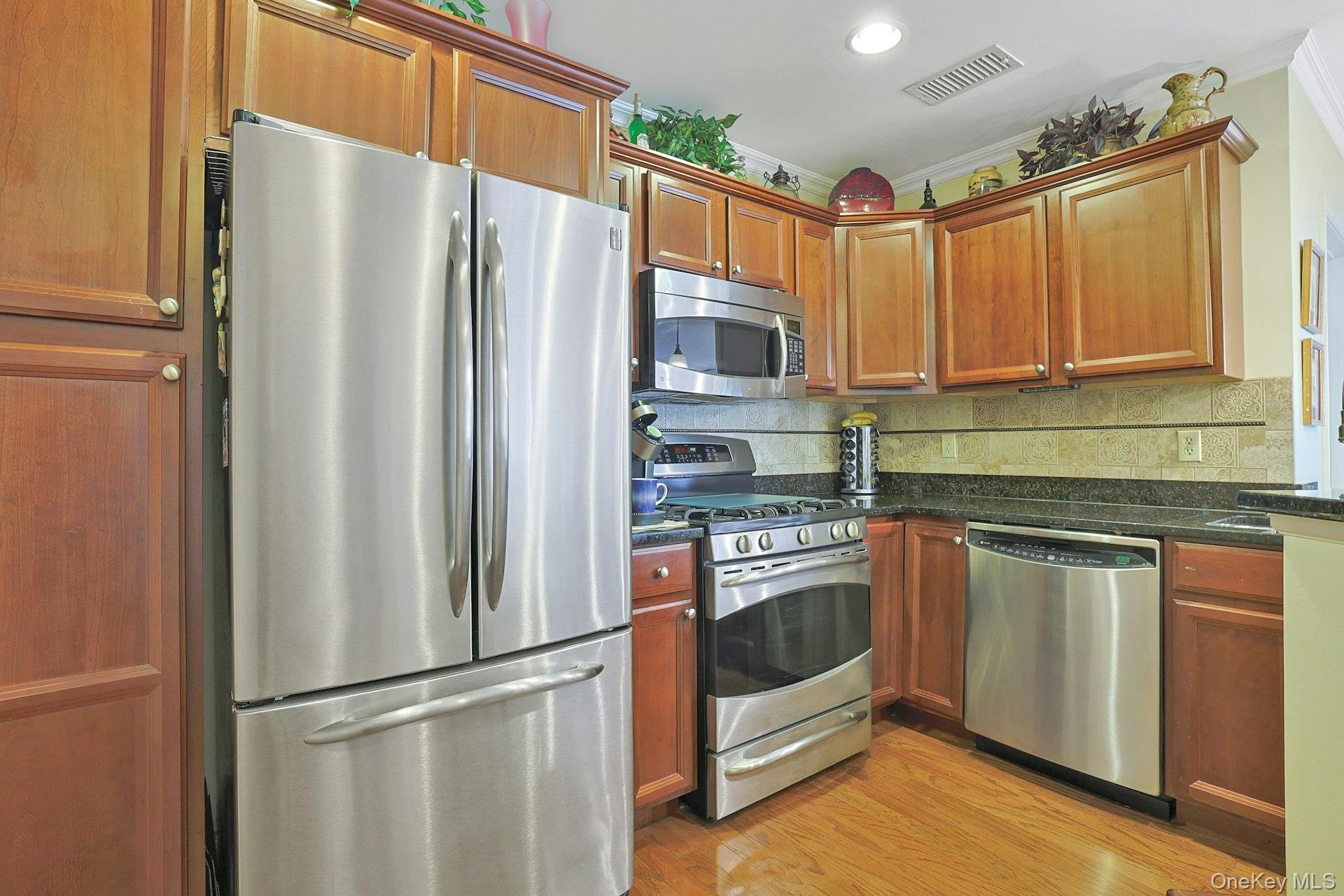 3207 Leeward Drive, Haverstraw, NY 10927