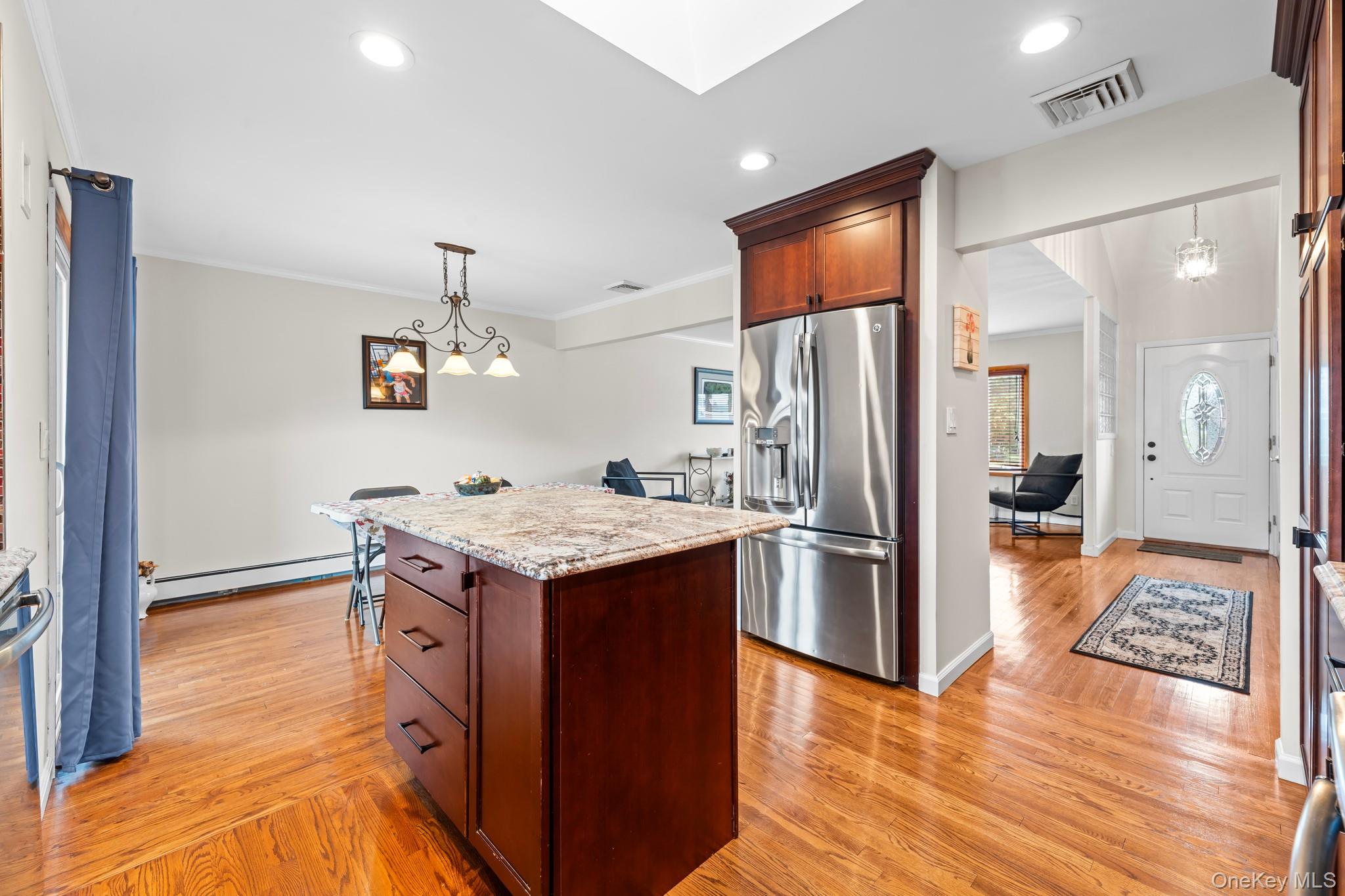 79 Stewart Avenue, Bethpage, NY 11714