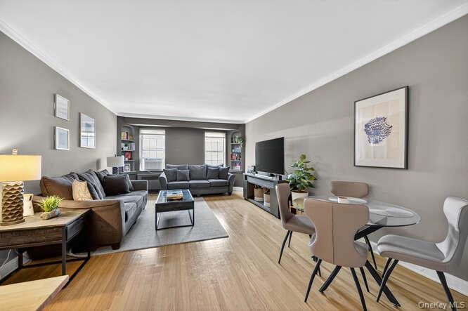 32 Hamilton Place # I 3, Garden City, NY 11530