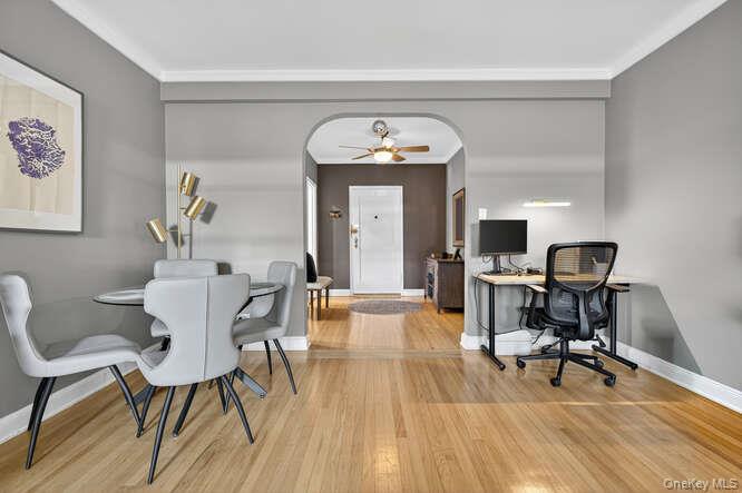 32 Hamilton Place # I 3, Garden City, NY 11530