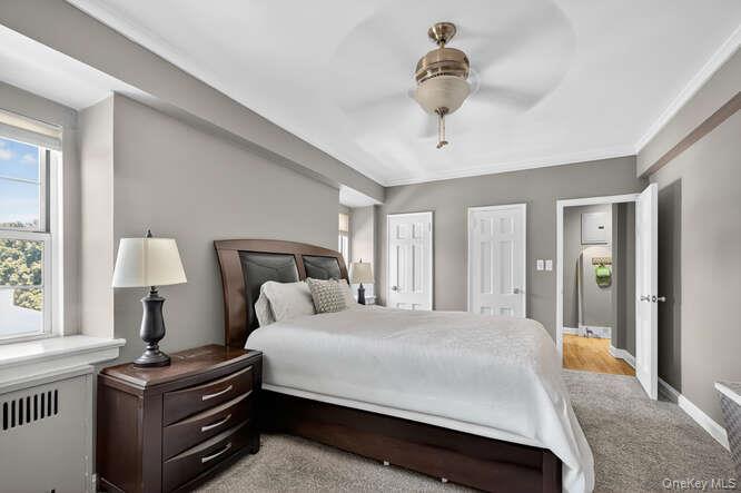 32 Hamilton Place # I 3, Garden City, NY 11530