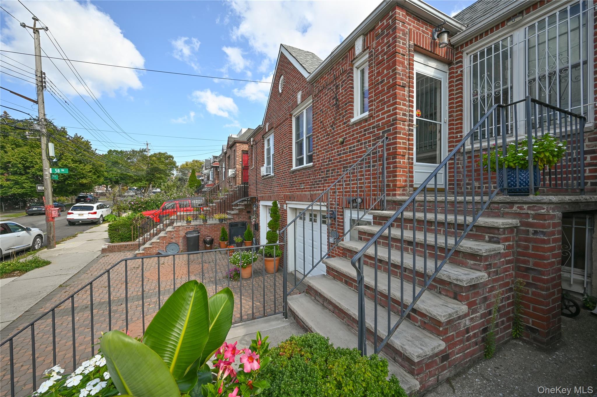 58-39 77 Place, Middle Village, NY 11379