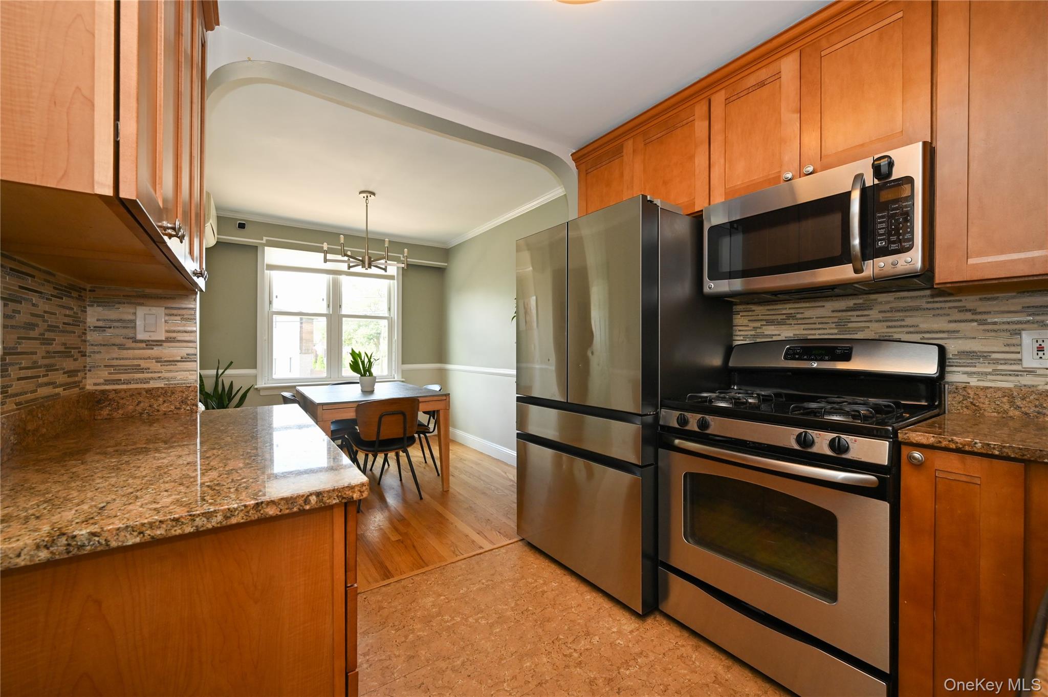 58-39 77 Place, Middle Village, NY 11379