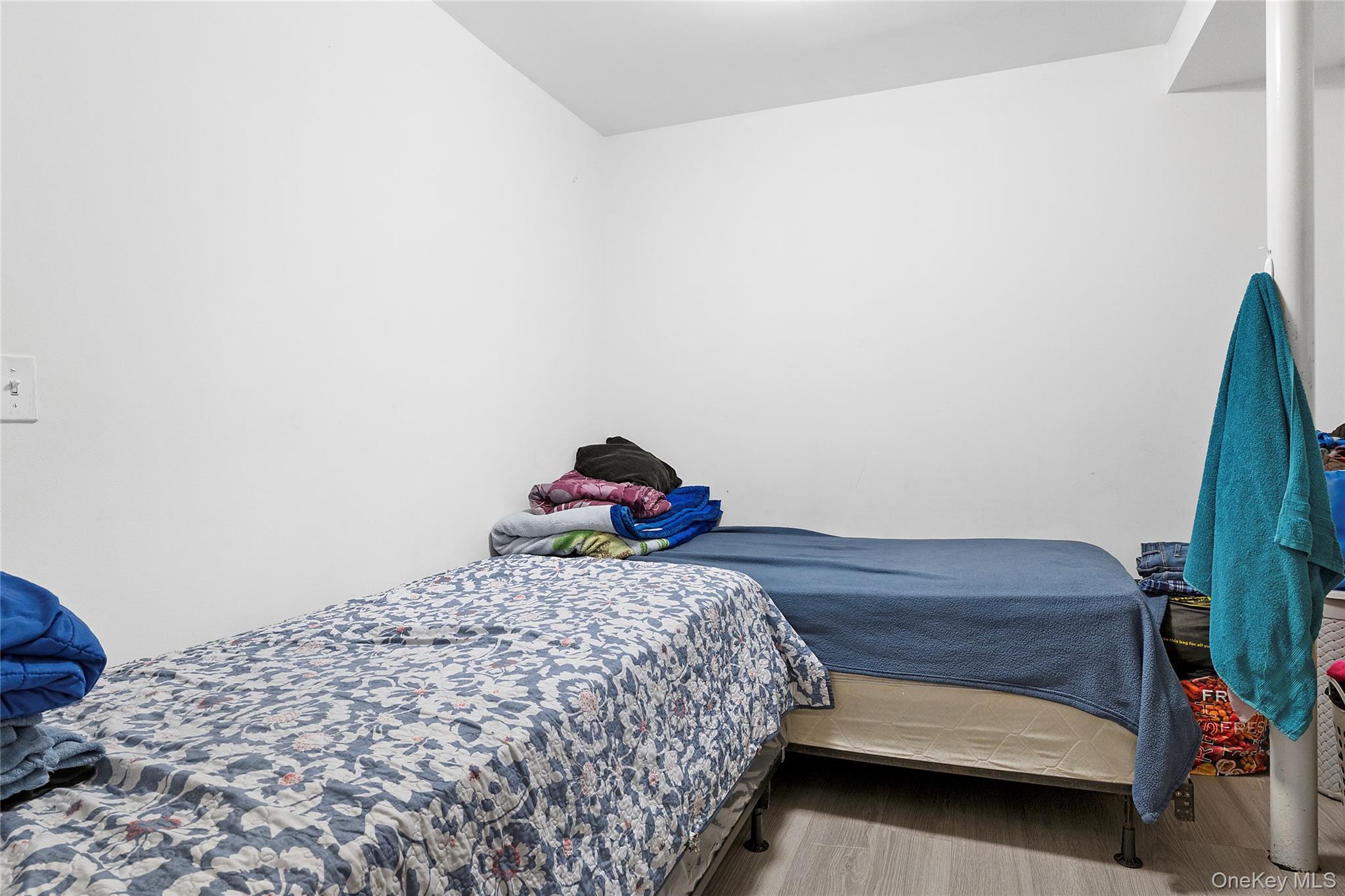 135 Lake Avenue, Flanders, NY 11901