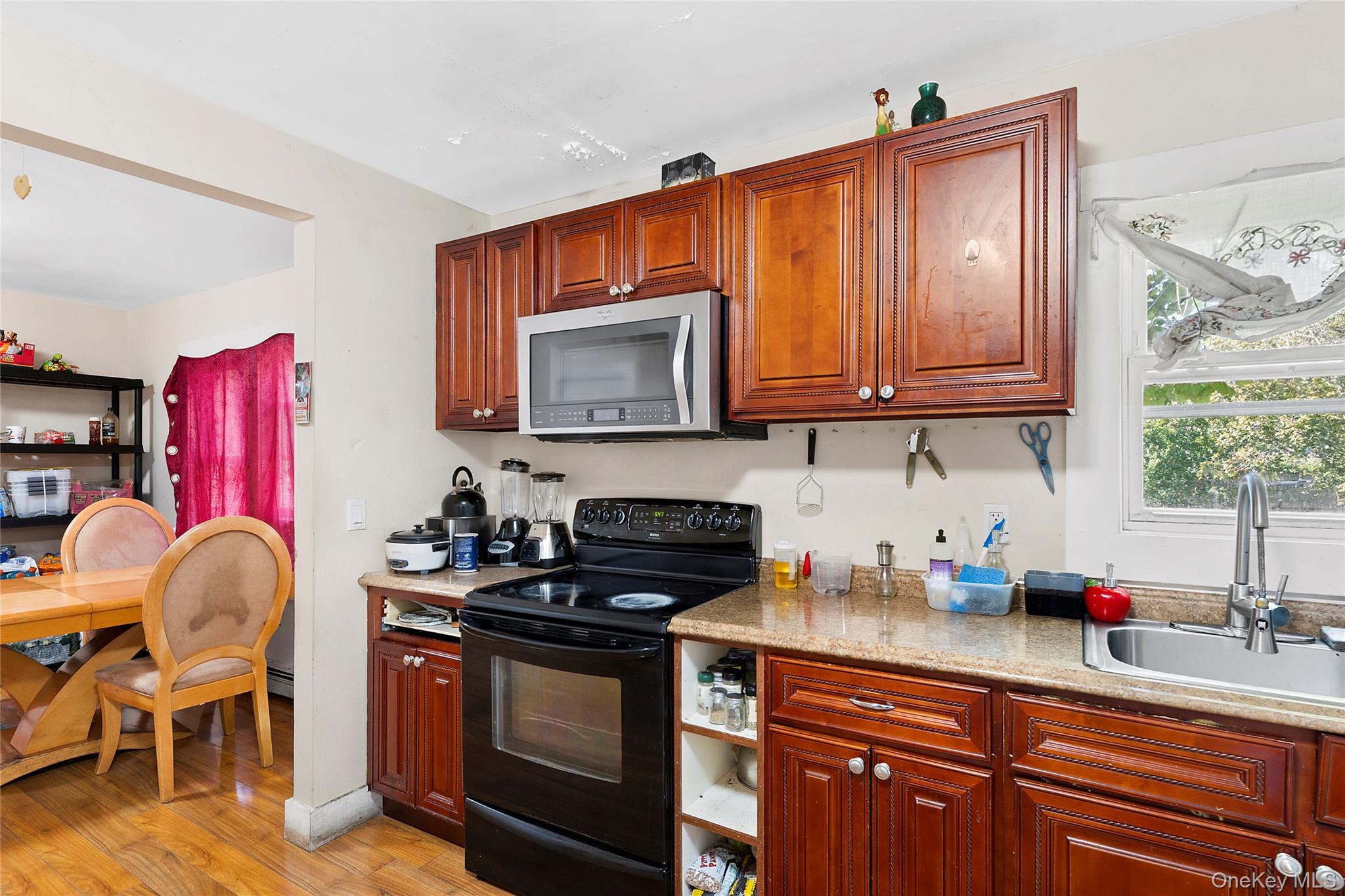 135 Lake Avenue, Flanders, NY 11901