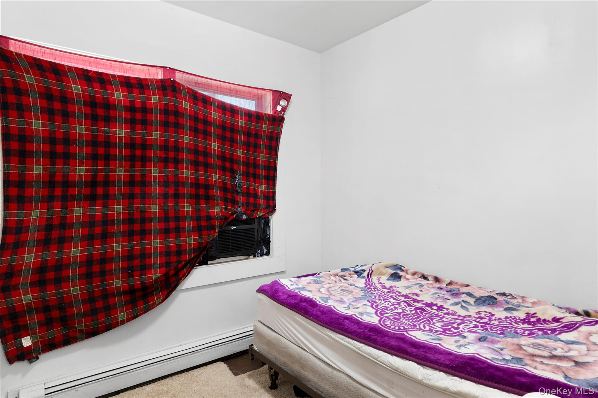 135 Lake Avenue, Flanders, NY 11901