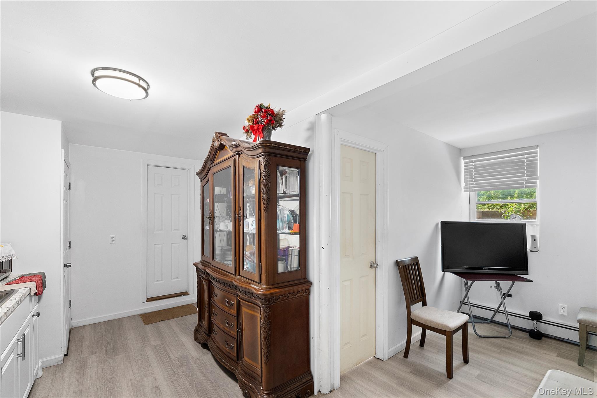 135 Lake Avenue, Flanders, NY 11901