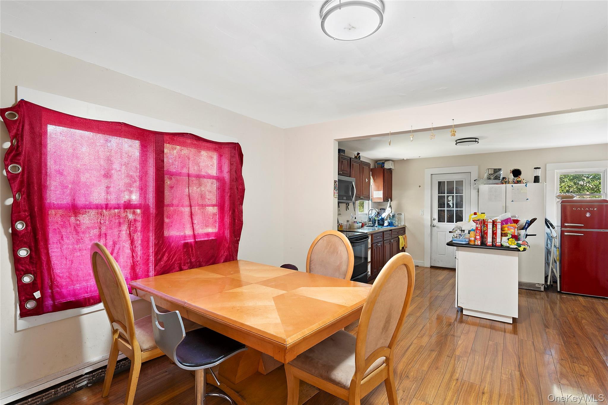 135 Lake Avenue, Flanders, NY 11901