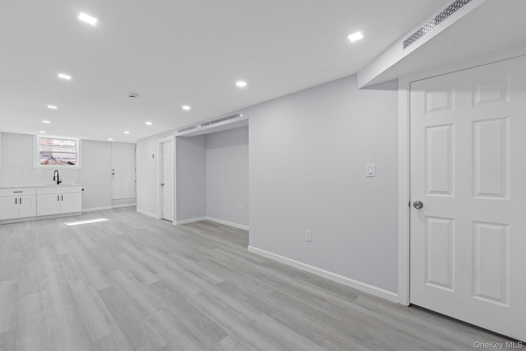 11008 172nd Street, Saint Albans, NY 11433