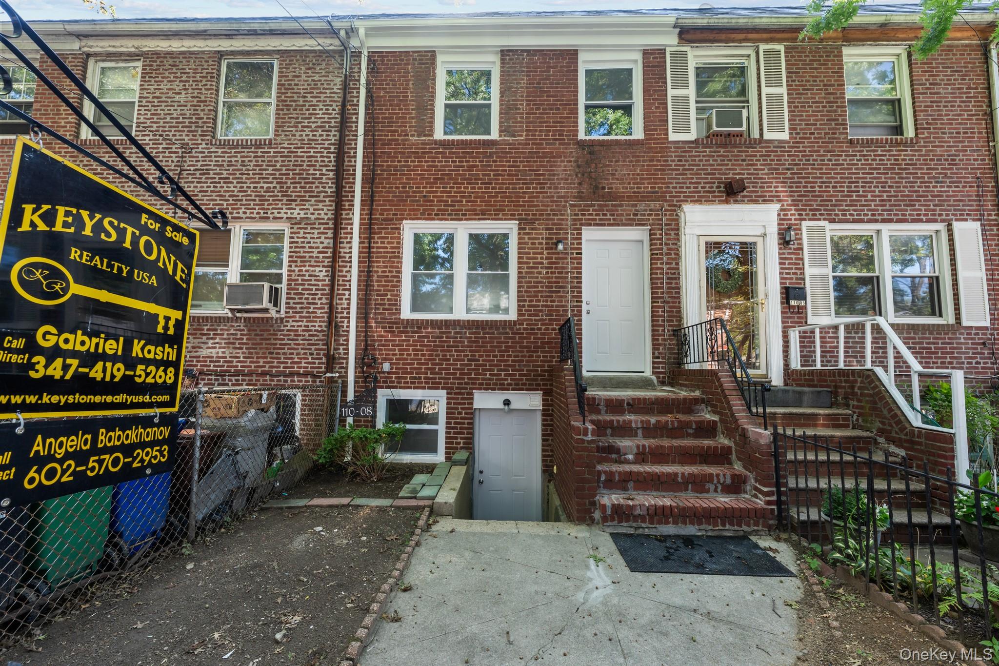 11008 172nd Street, Saint Albans, NY 11433