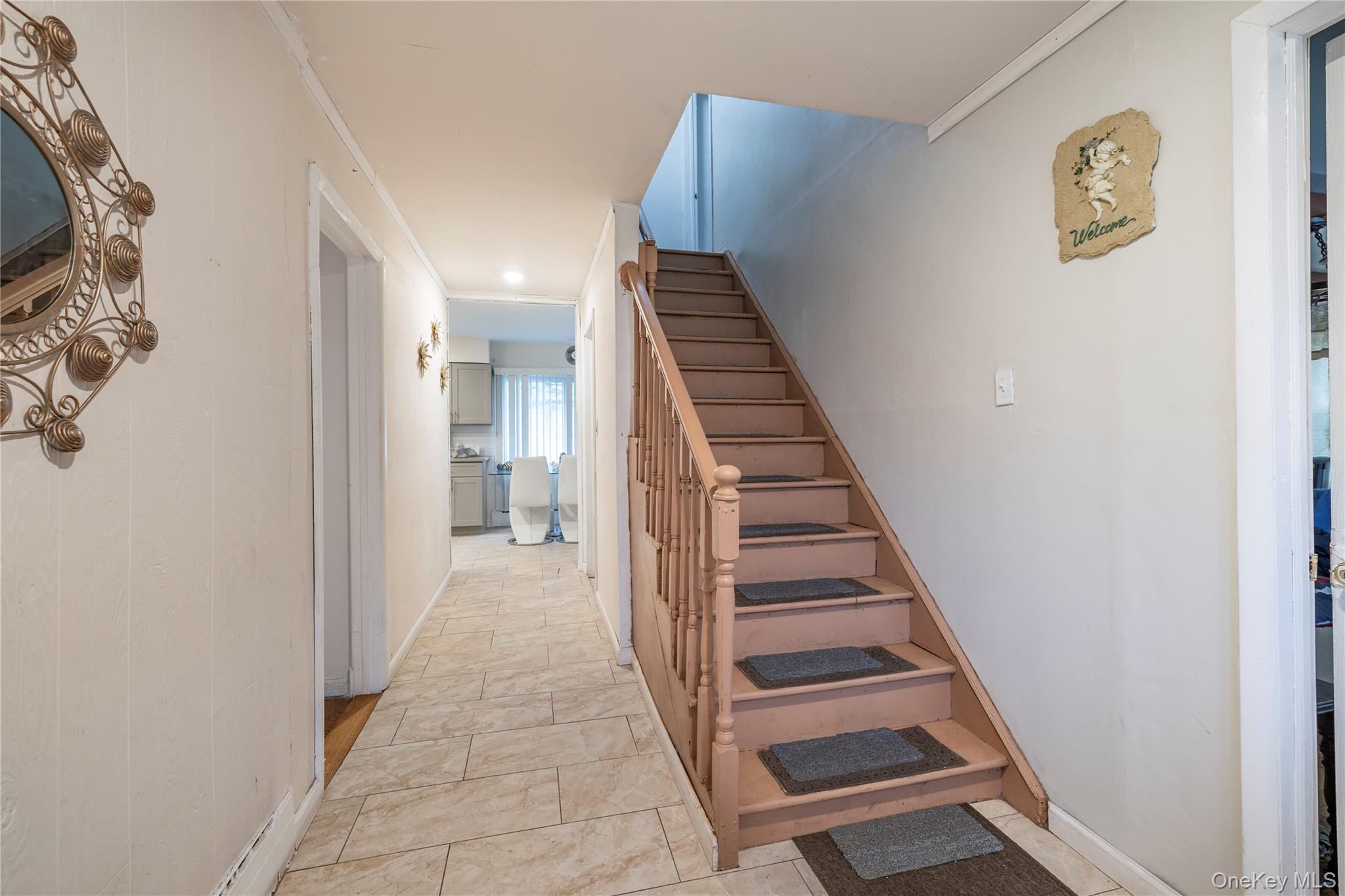 265 Beachview Street, Copiague, NY 11726