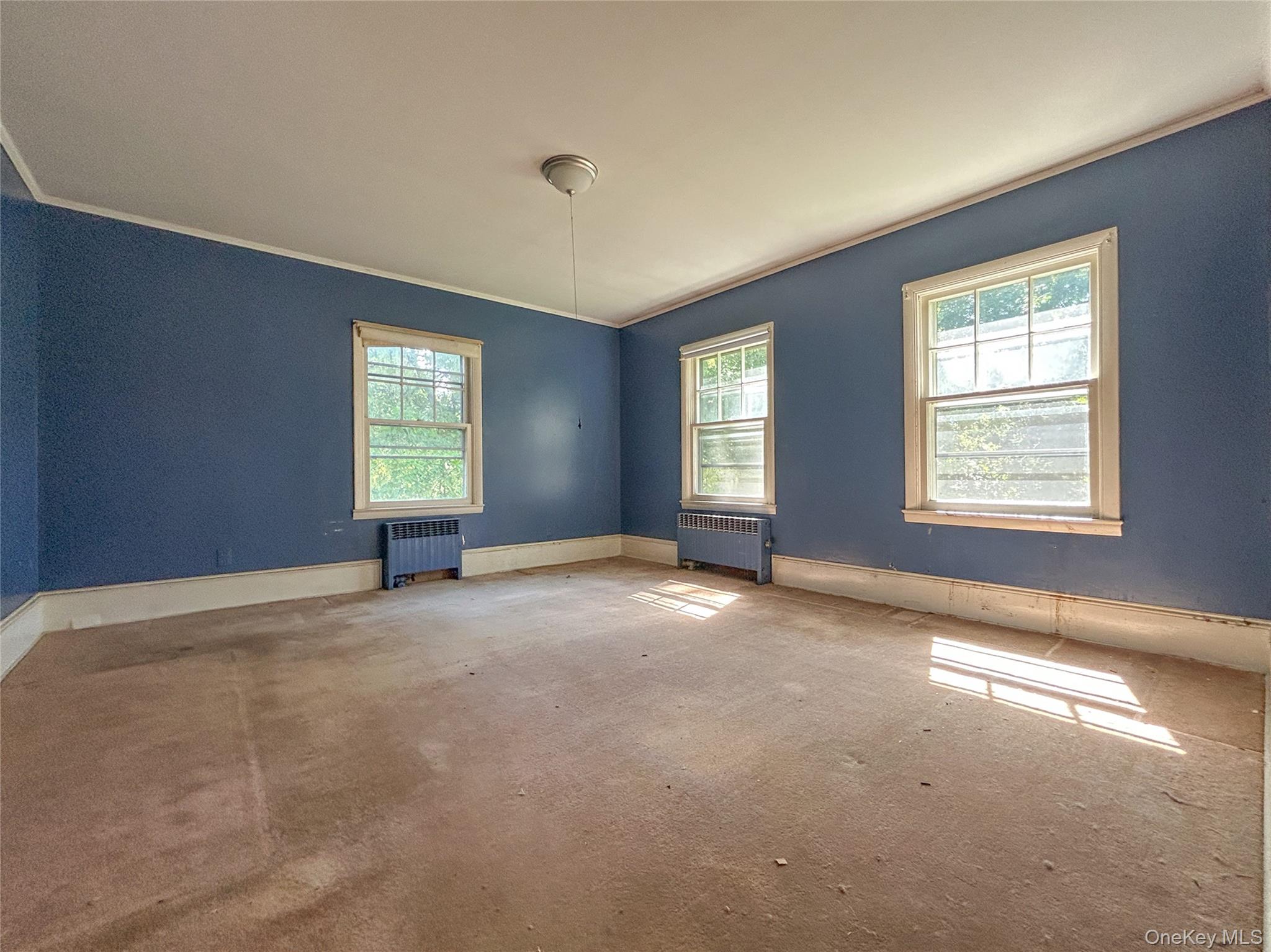 18 Beechwood Park, Poughkeepsie, NY 12601