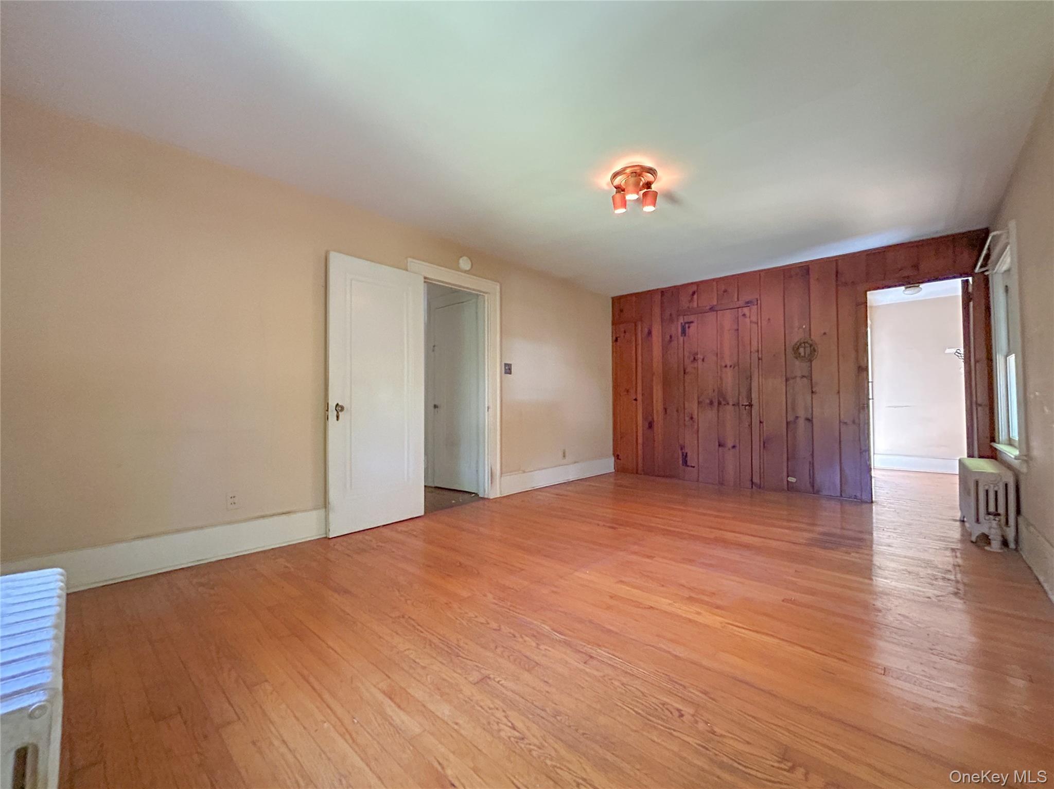 18 Beechwood Park, Poughkeepsie, NY 12601